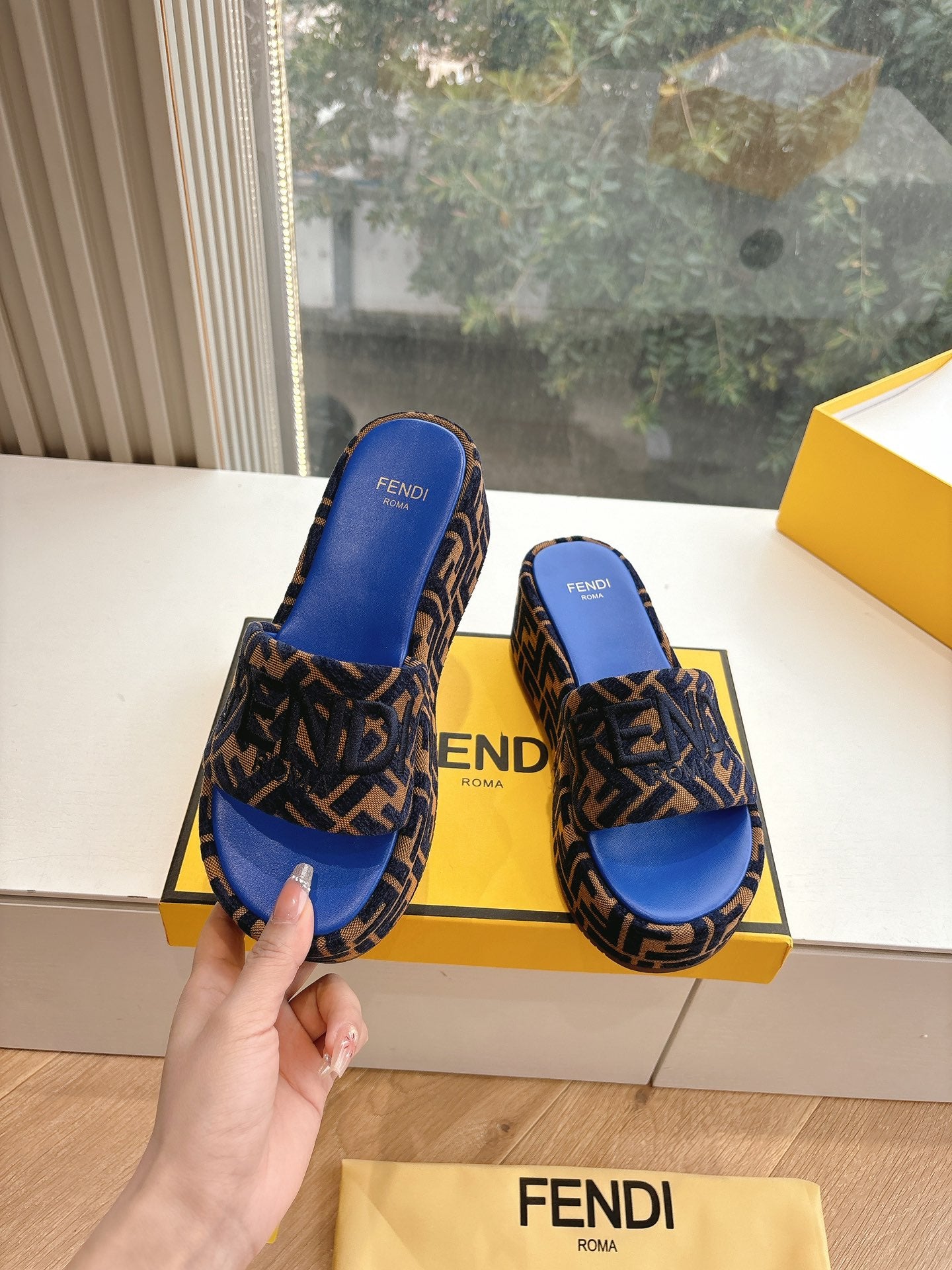LuxluxHouse Best Quality Fendi Women Shoes