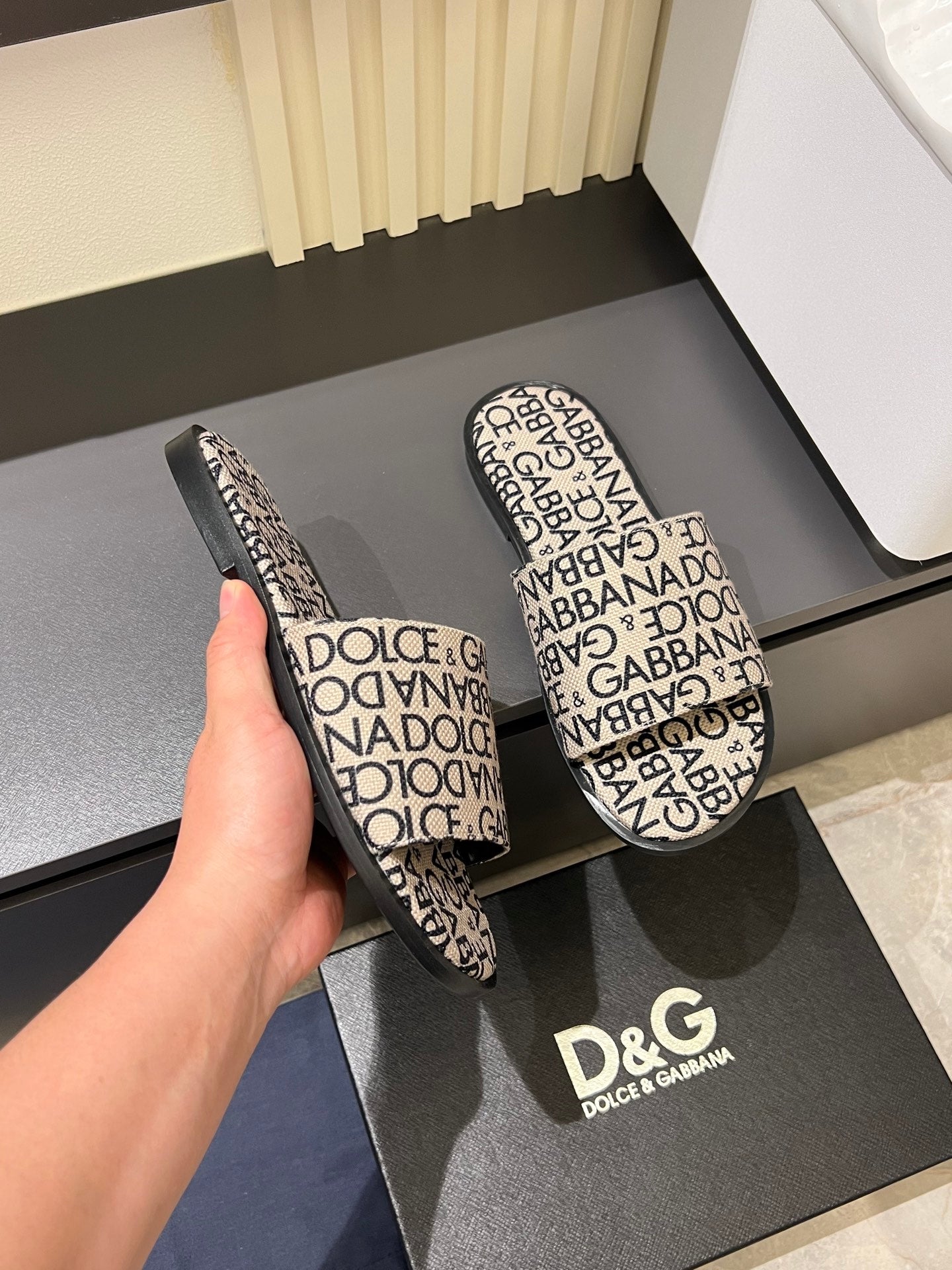 LuxluxHouse Best Quality Sandals Dolce & Gabbana