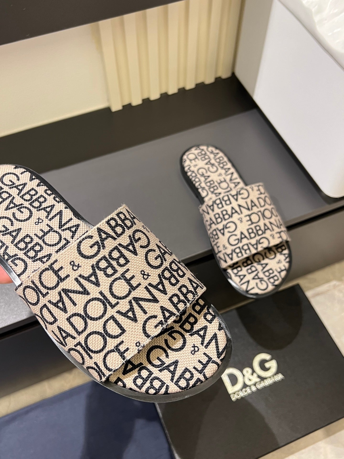 LuxluxHouse Best Quality Sandals Dolce & Gabbana