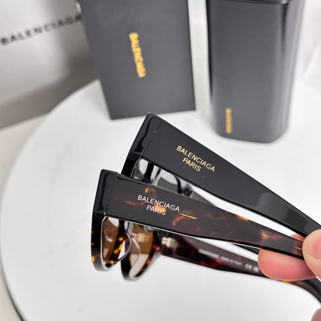 LuxluxHouse Best Quality Glasses Balenciaga