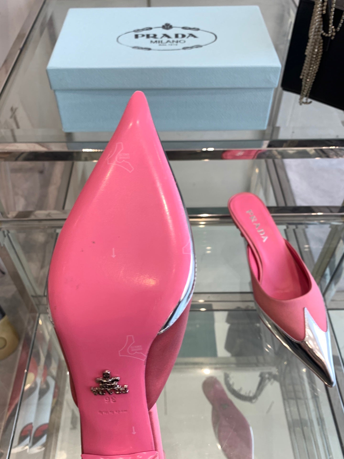 LuxluxHouse Best Quality Women Shoes Prada