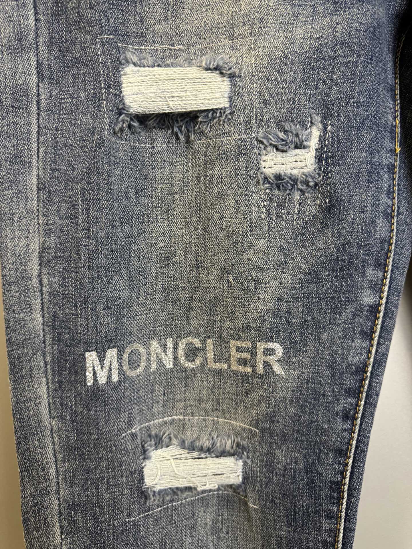 LuxluxHouse Best Quality Clothes Pants Moncler