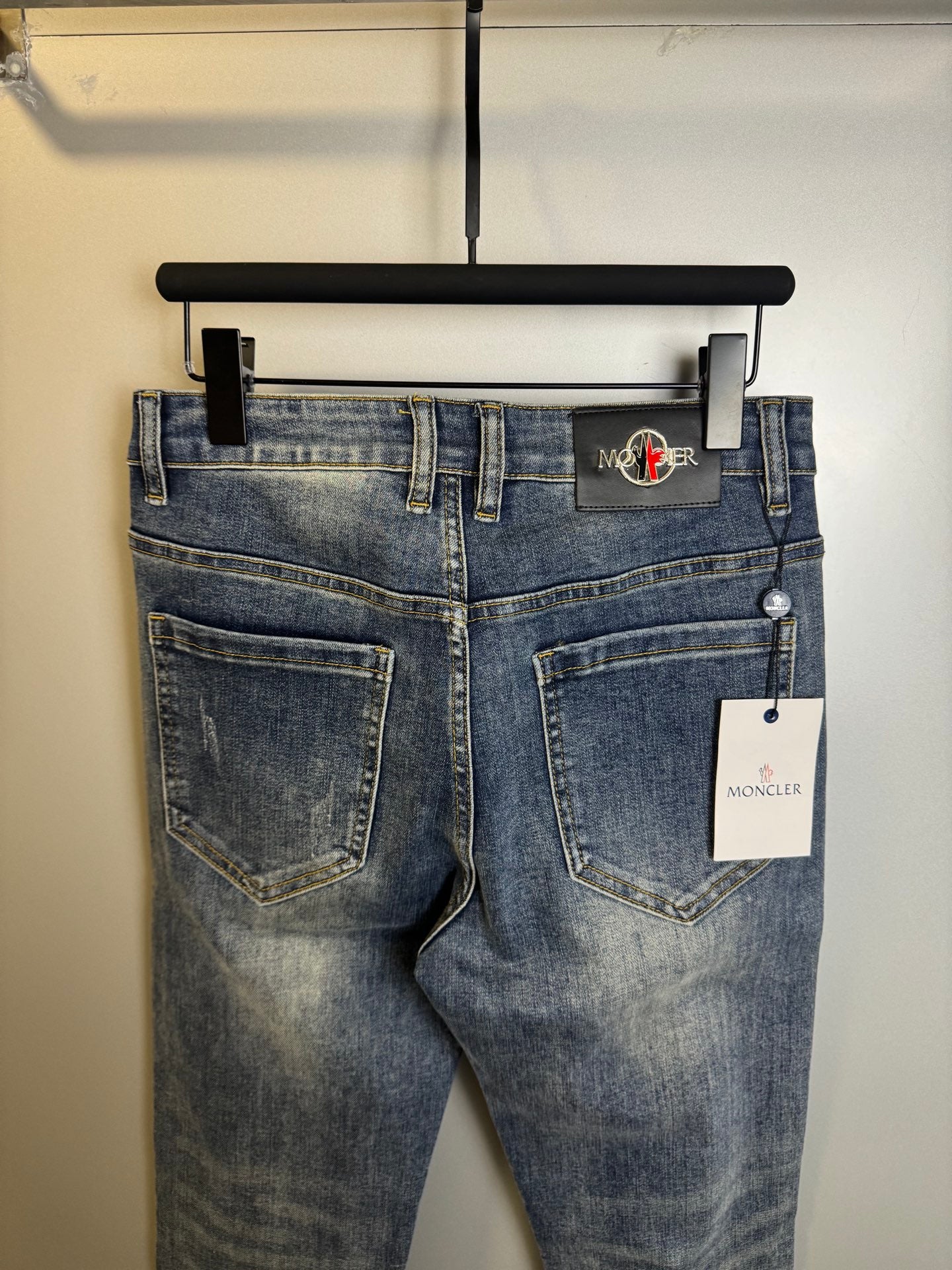 LuxluxHouse Best Quality Clothes Pants Moncler