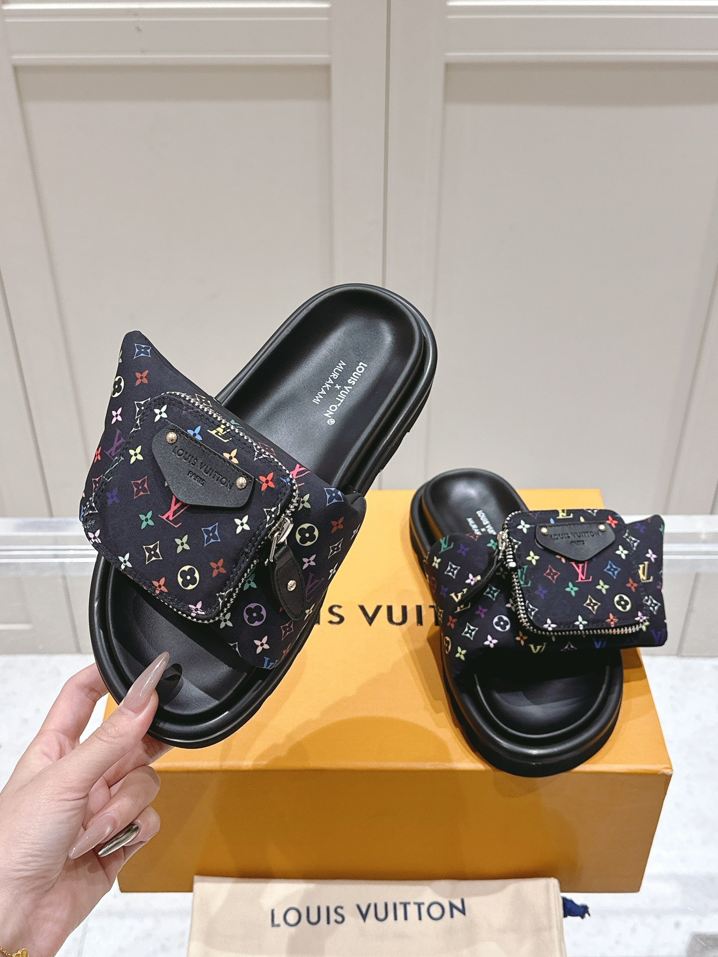 LuxluxHouse Best Quality Women Shoes Louis Vuitton