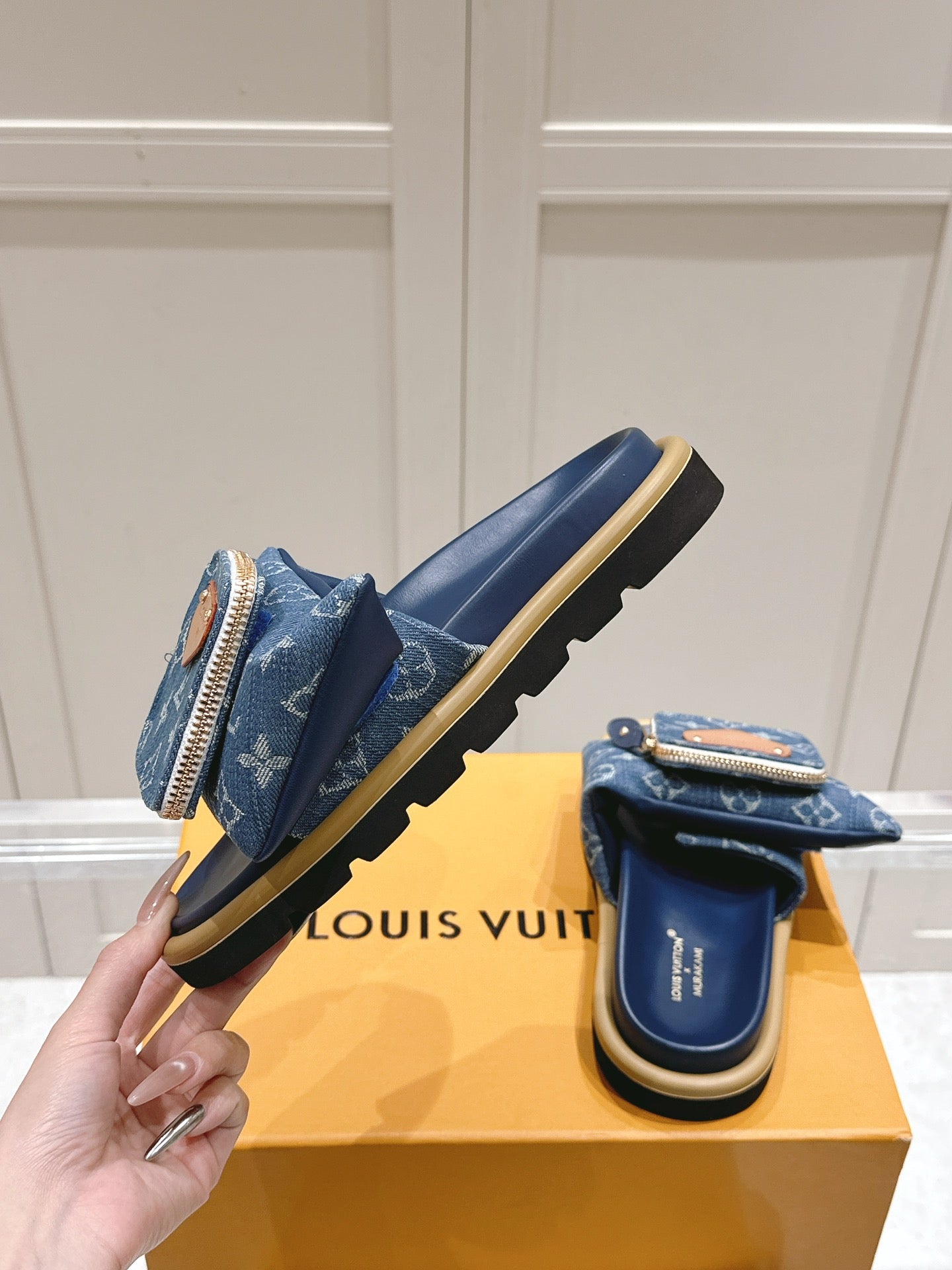 LuxluxHouse Best Quality Women Shoes Louis Vuitton
