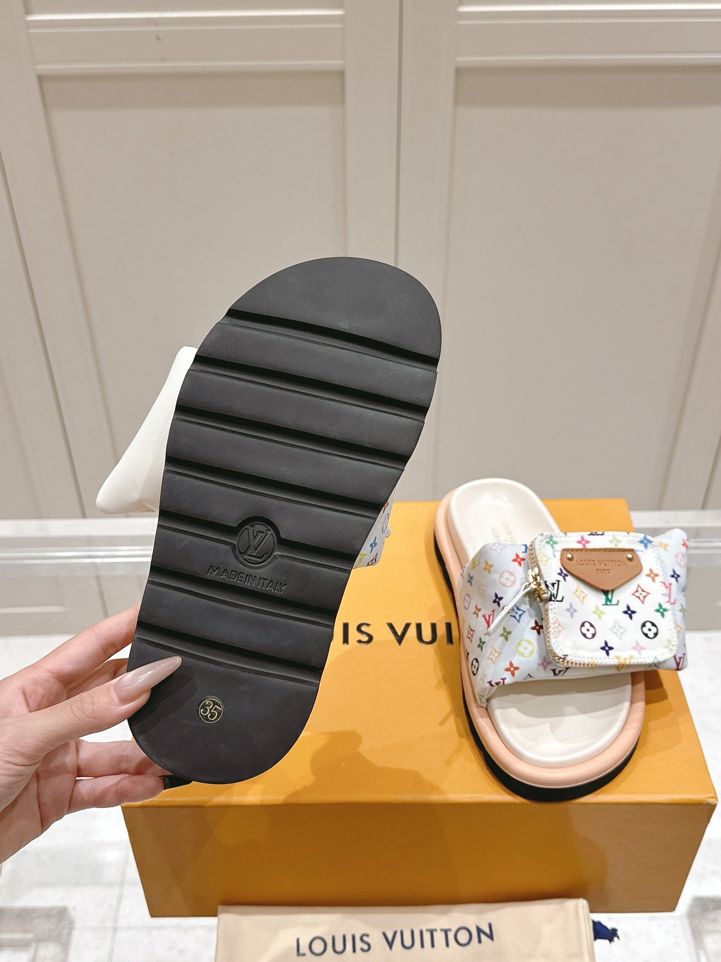 LuxluxHouse Best Quality Women Shoes Louis Vuitton