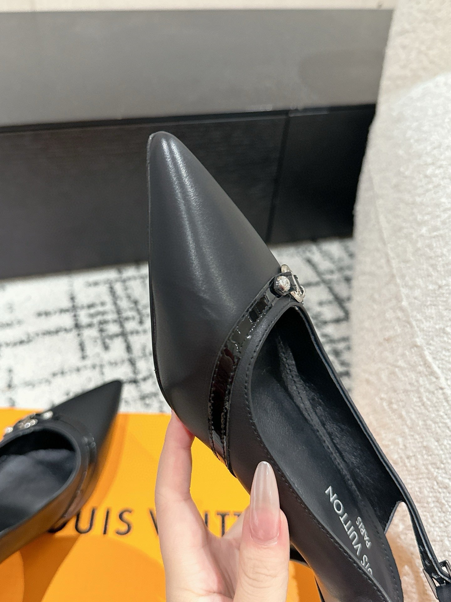 LuxluxHouse Best Quality Women Shoes Louis Vuitton