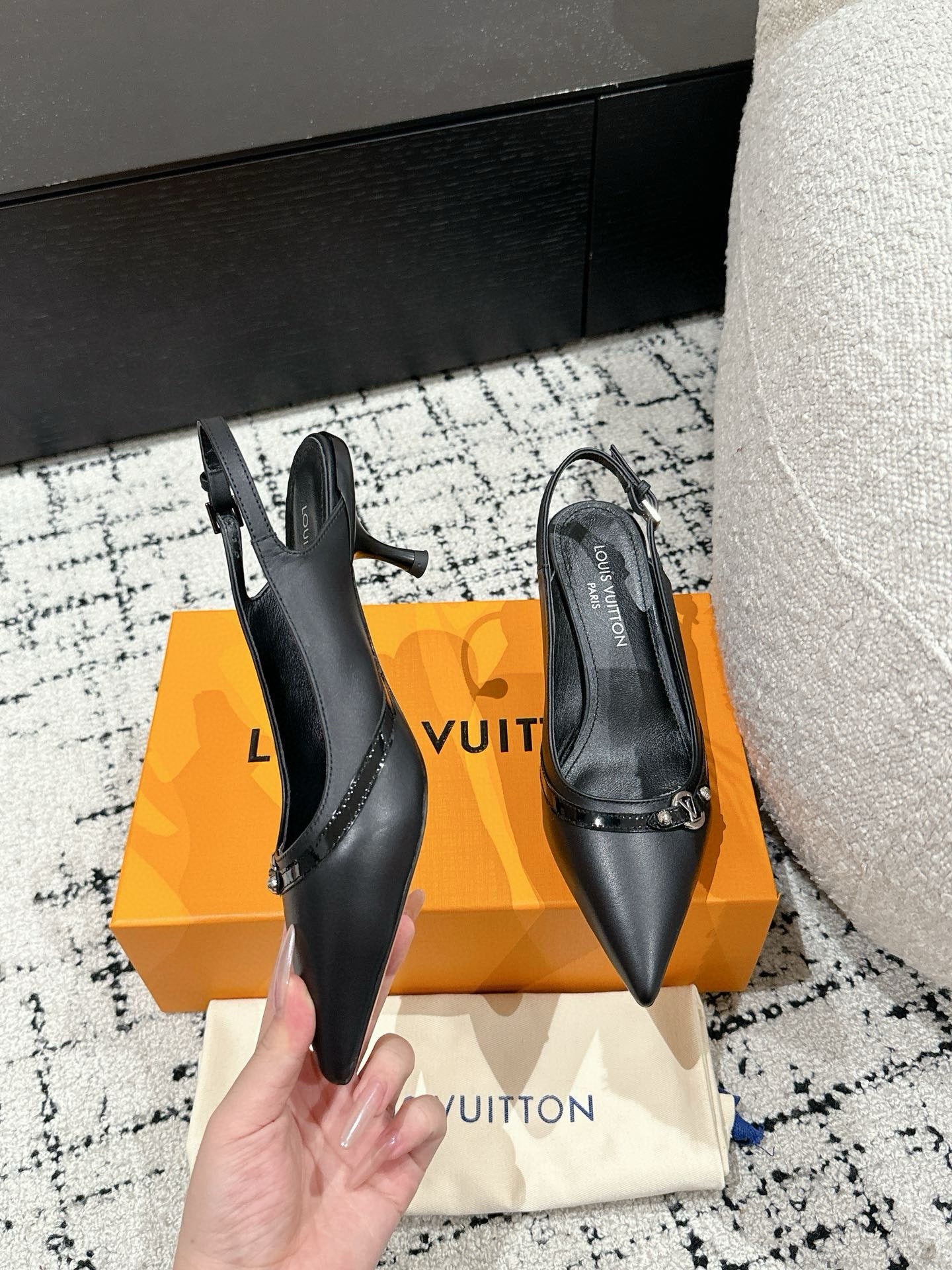 LuxluxHouse Best Quality Women Shoes Louis Vuitton