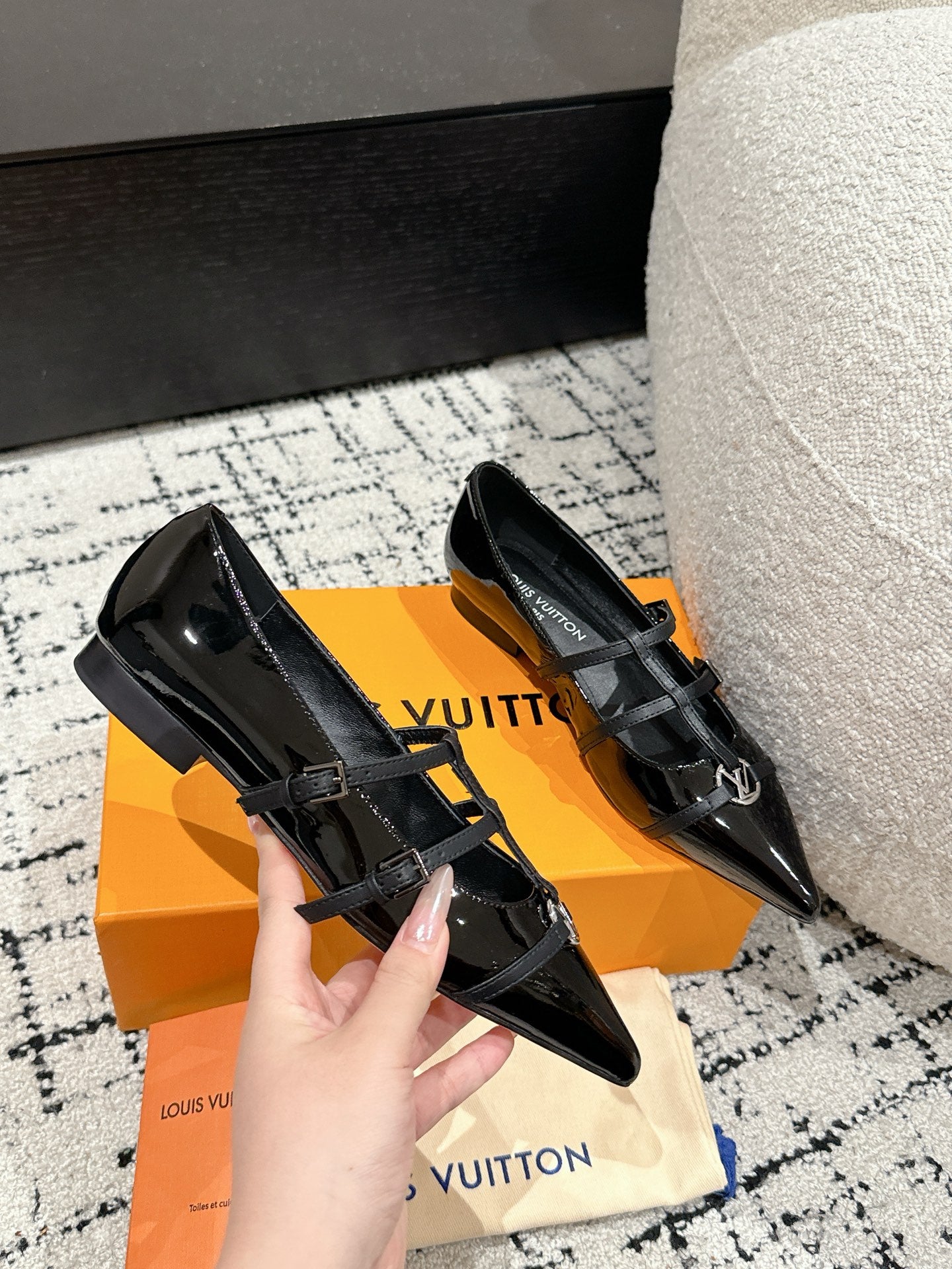 LuxluxHouse Best Quality Women Shoes Louis Vuitton