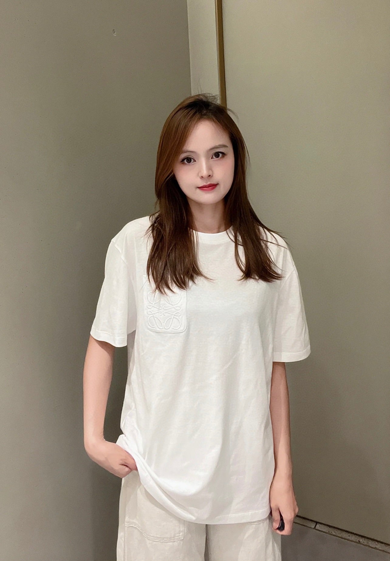 LuxluxHouse Best Quality Clothes T-shirt Loewe