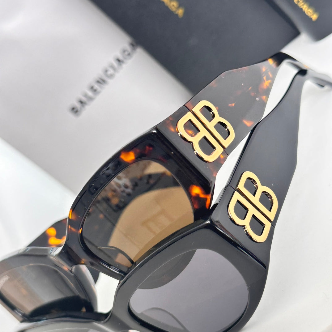 LuxluxHouse Best Quality Glasses Balenciaga
