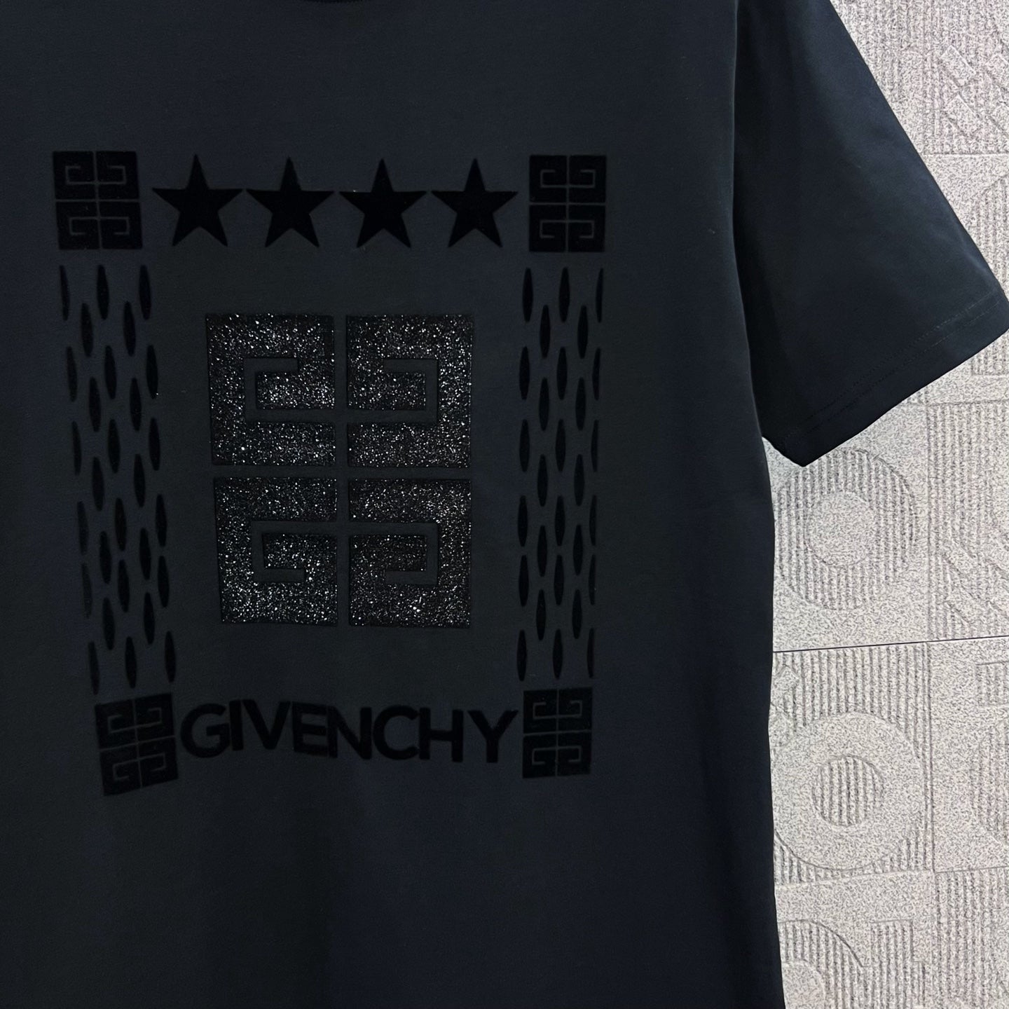 LuxluxHouse Best Quality Clothes Givenchy T-shirt