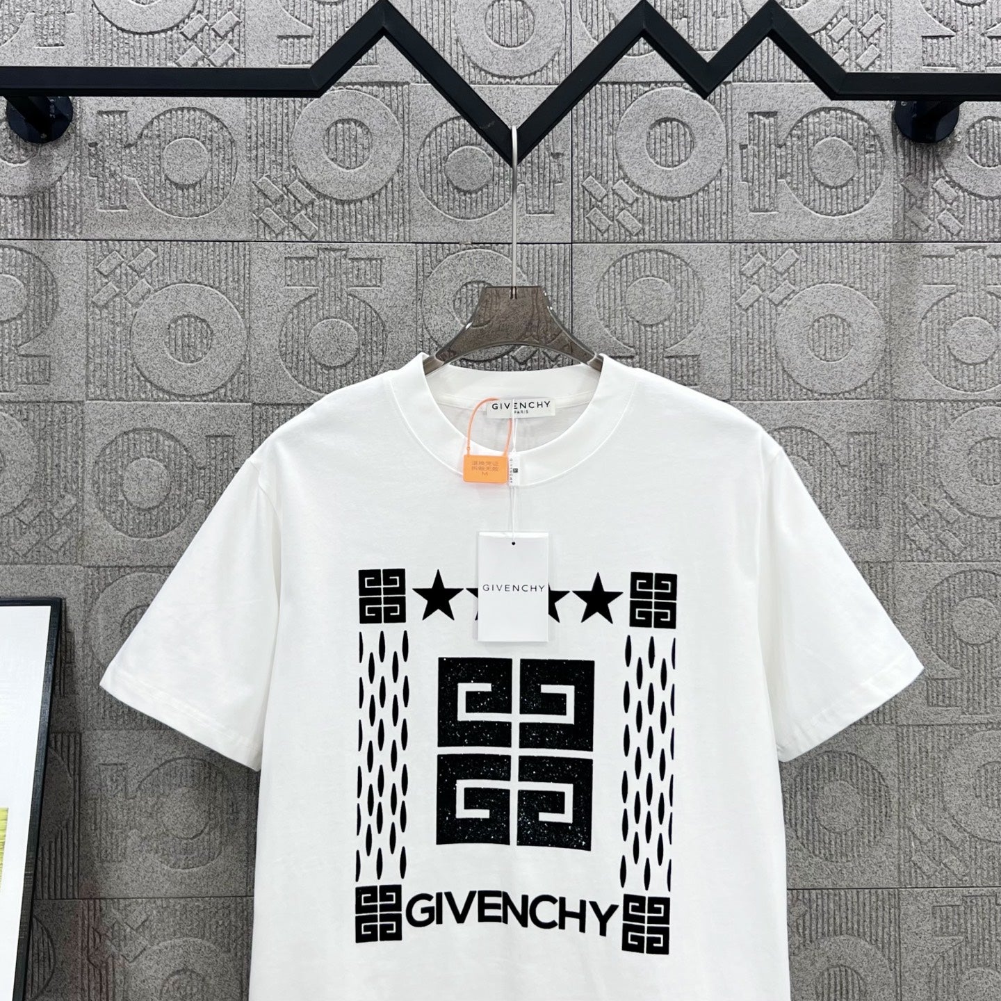LuxluxHouse Best Quality Clothes Givenchy T-shirt