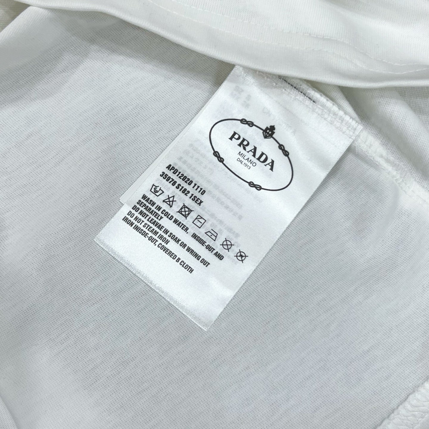 LuxluxHouse Best Quality Clothes T-shirt Prada