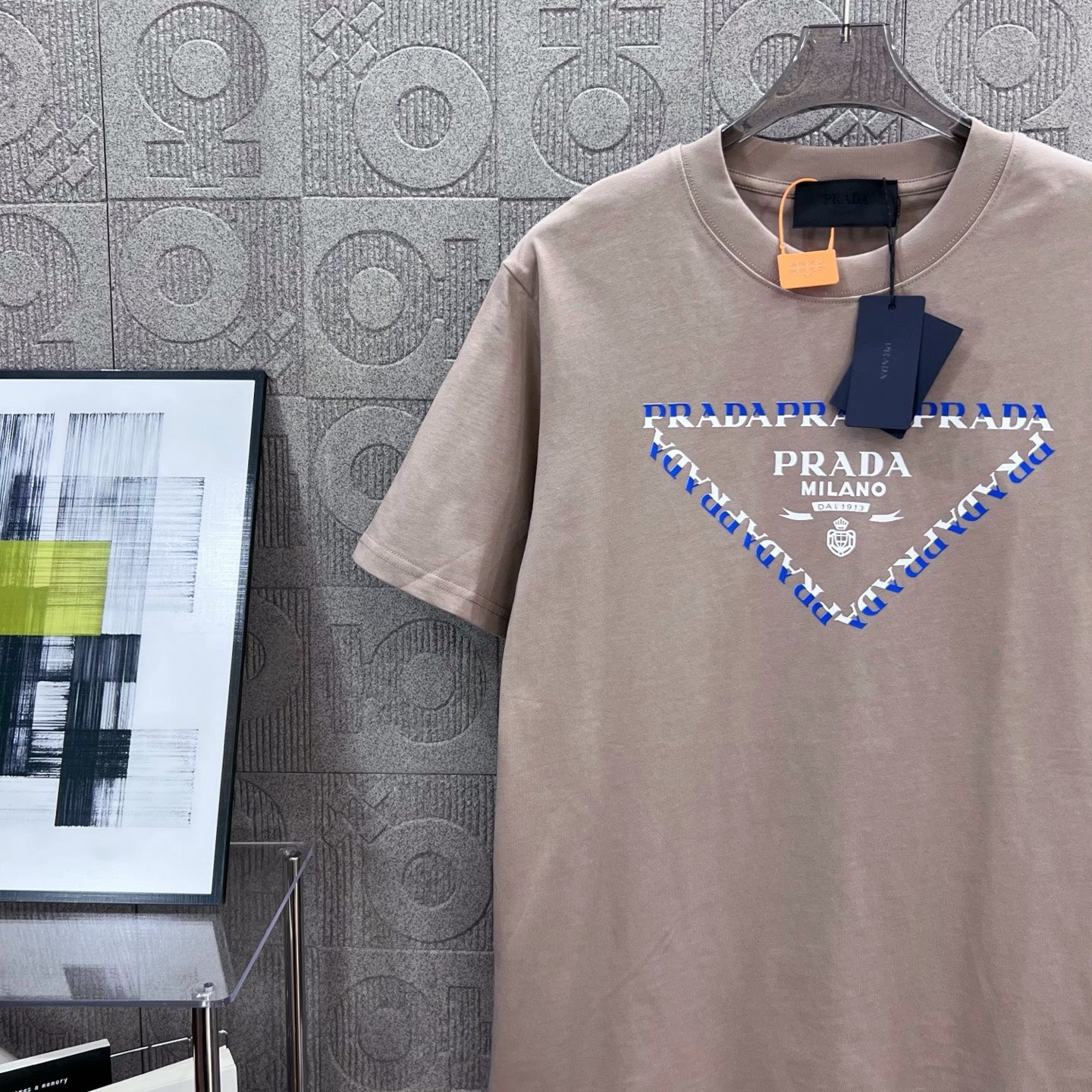 LuxluxHouse Best Quality Clothes T-shirt Prada