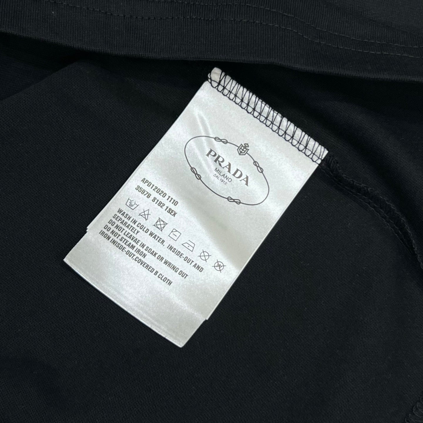 LuxluxHouse Best Quality Clothes T-shirt Prada