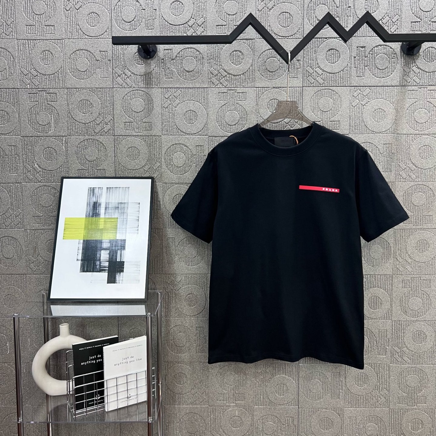 LuxluxHouse Best Quality Clothes T-shirt Prada