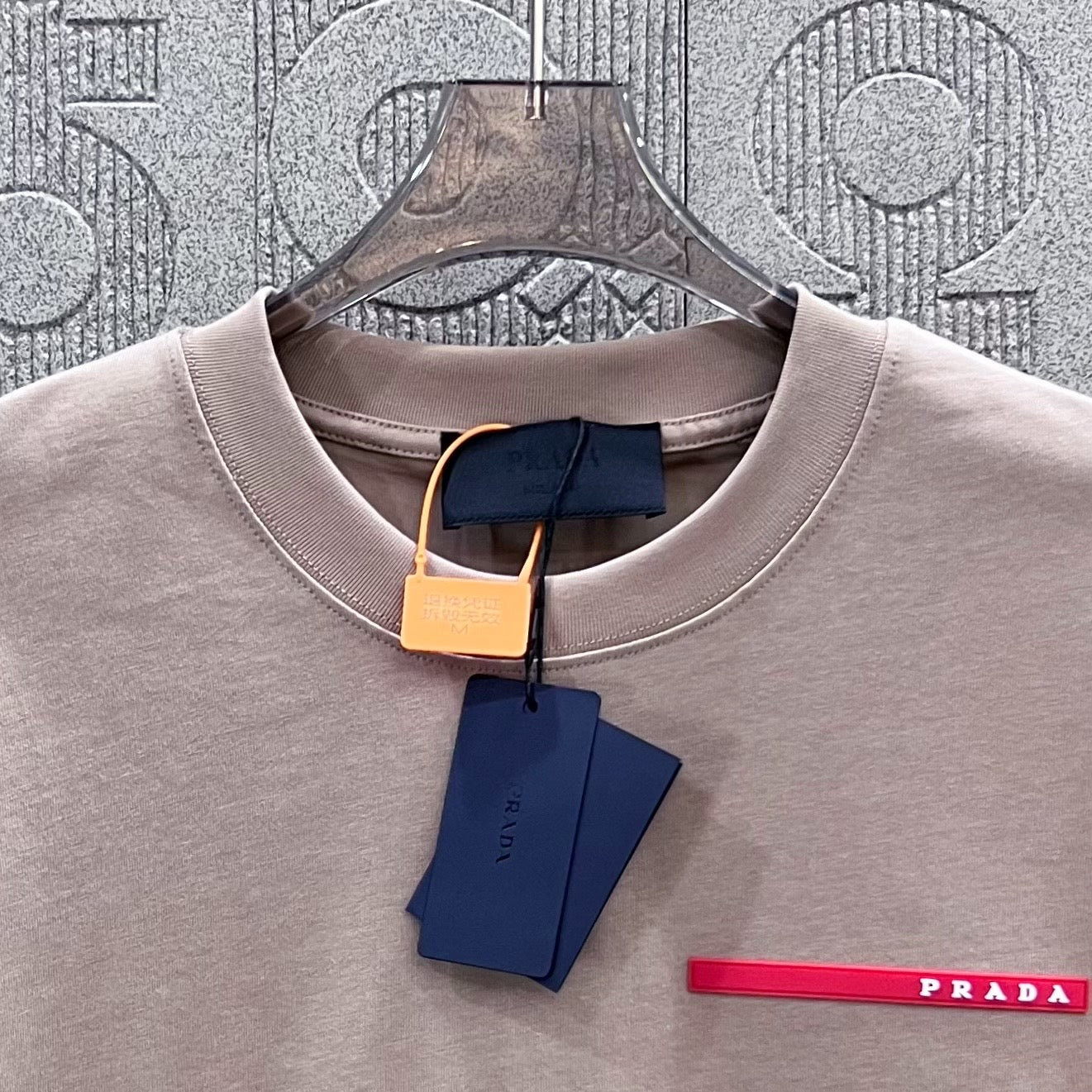 LuxluxHouse Best Quality Clothes T-shirt Prada