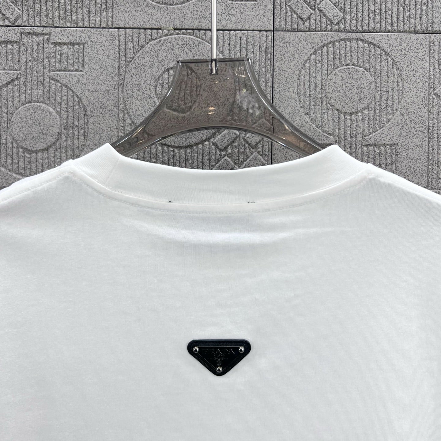 LuxluxHouse Best Quality Clothes T-shirt Prada