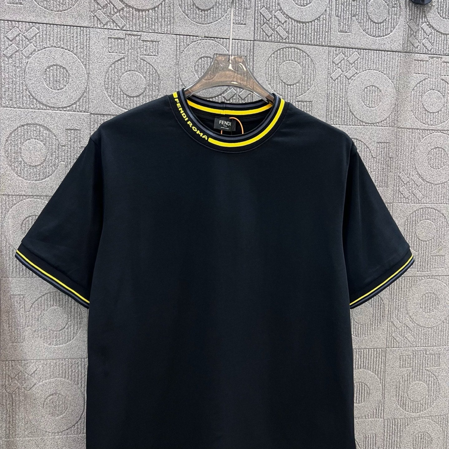 LuxluxHouse Best Quality Clothes Fendi T-shirt