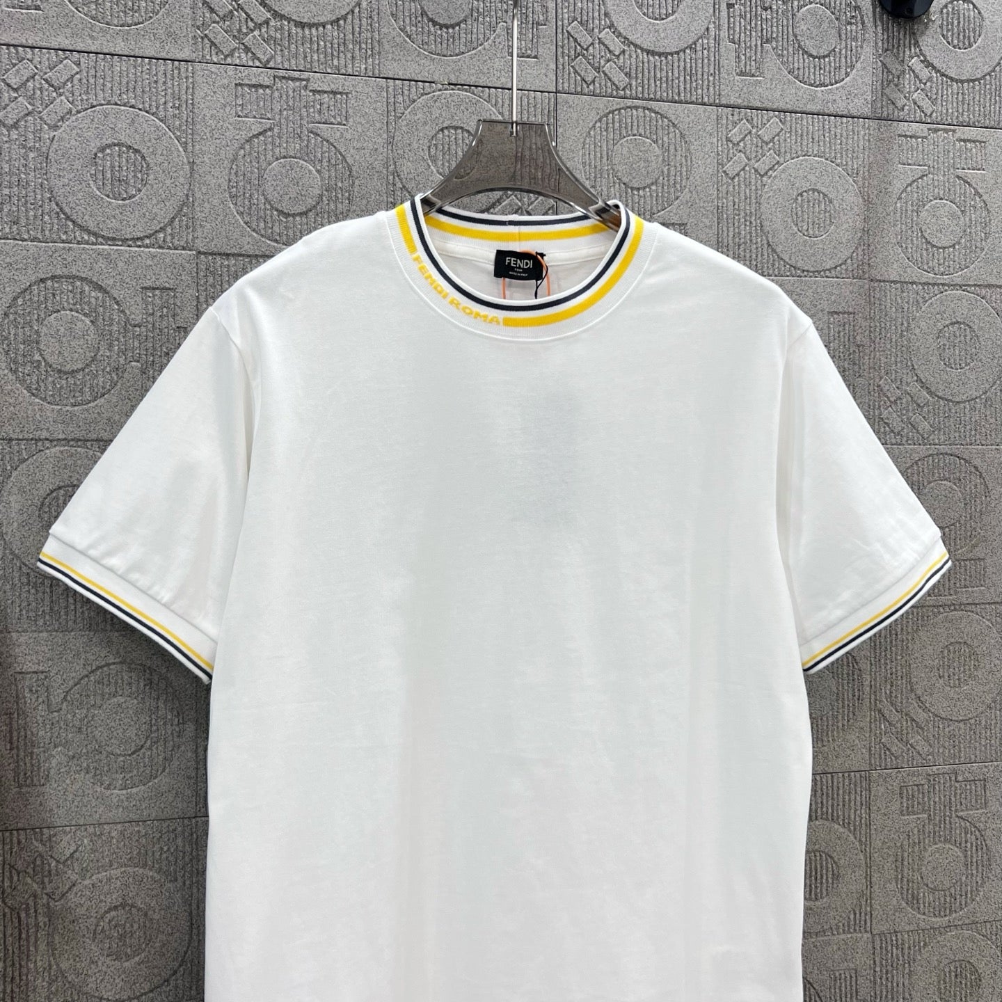 LuxluxHouse Best Quality Clothes Fendi T-shirt