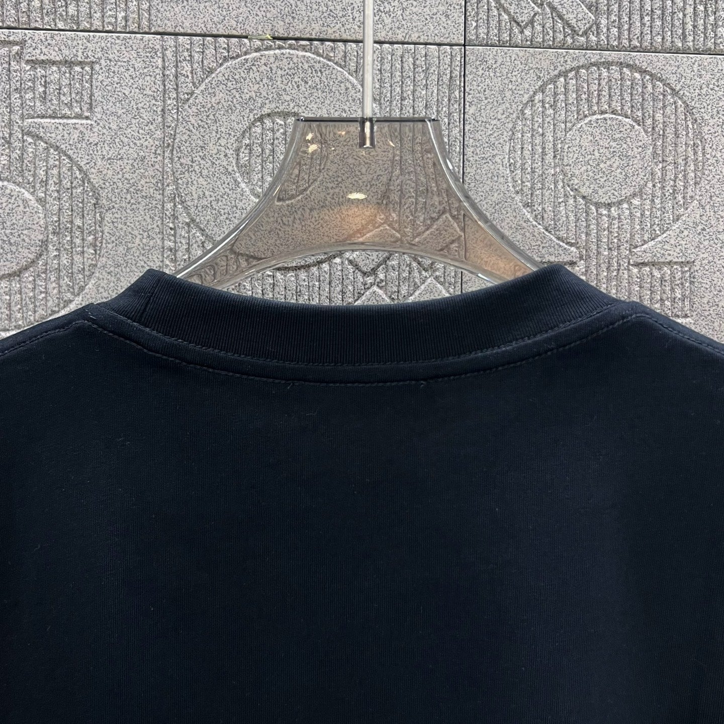 LuxluxHouse Best Quality Clothes T-shirt Loewe
