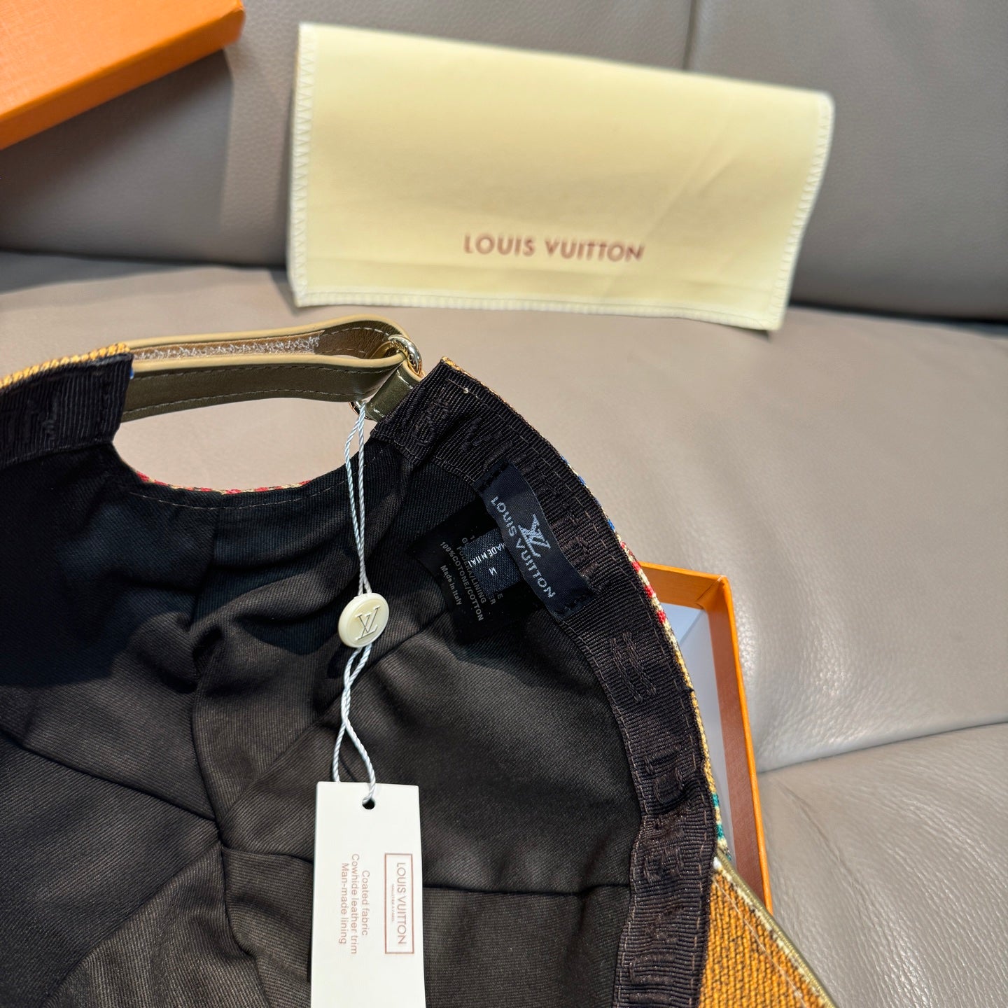LuxluxHouse Best Quality Caps Louis Vuitton
