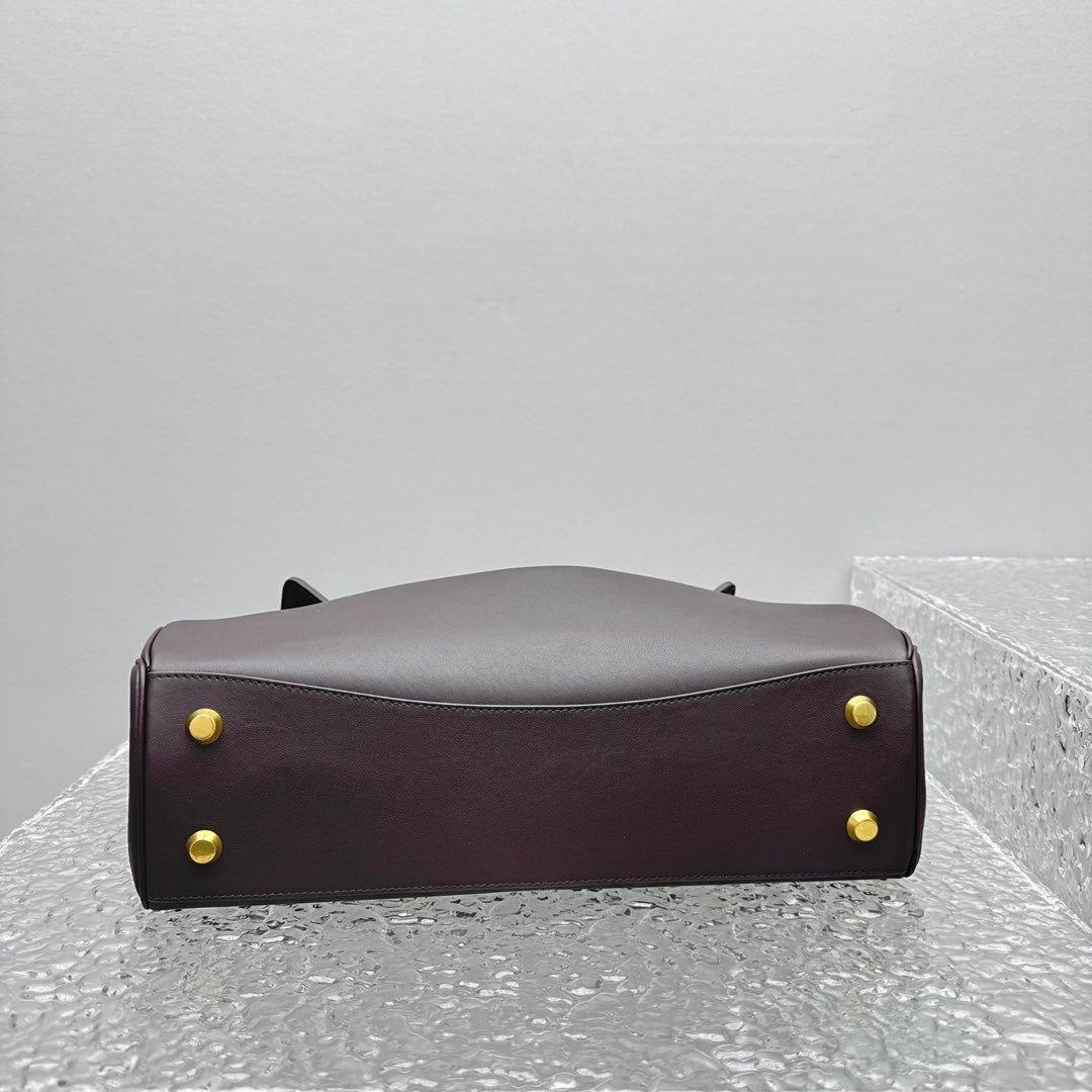 LuxluxHouse Best Quality Bags Balenciaga Women Men