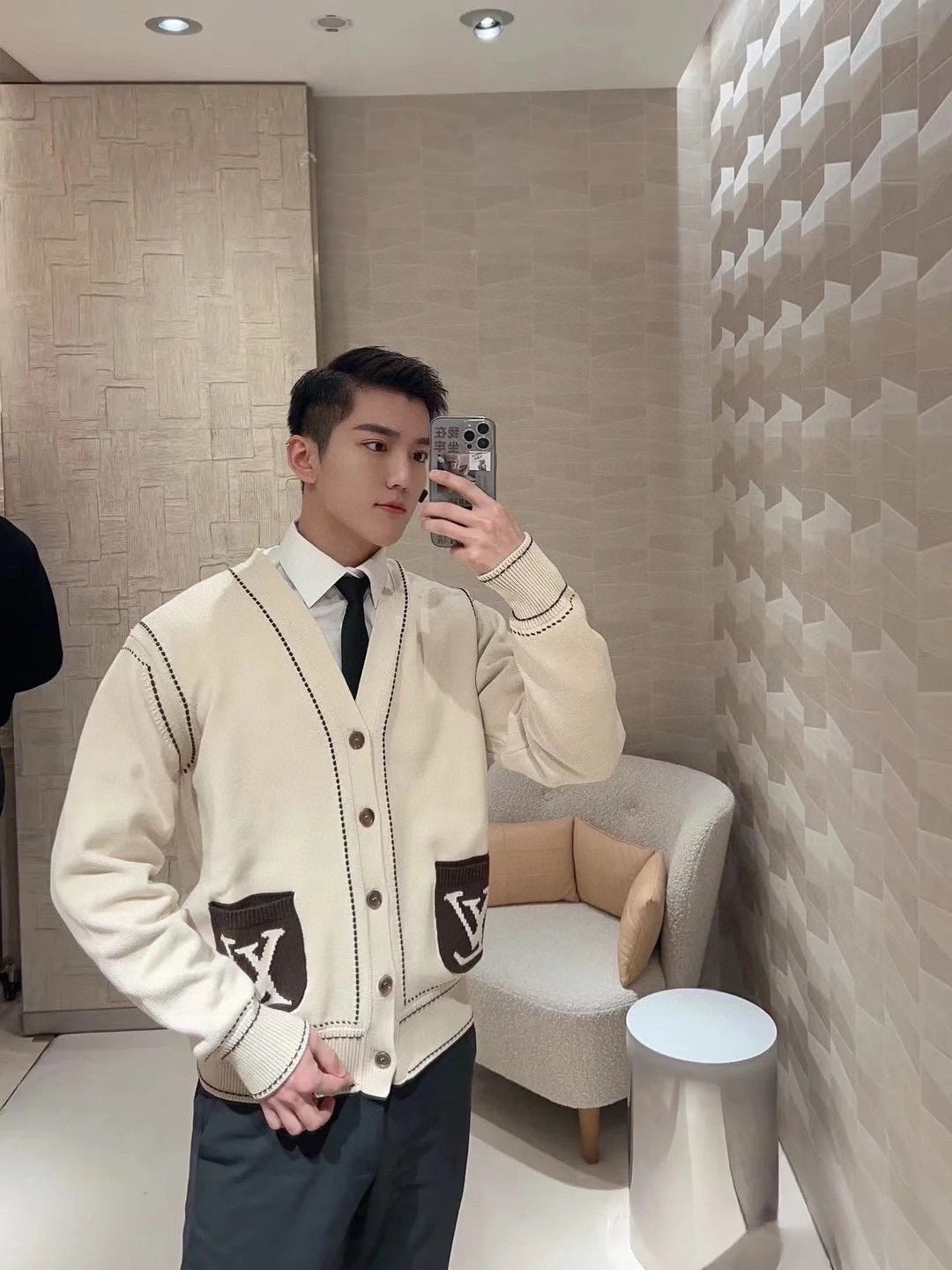LuxluxHouse Best Quality Clothes Hoodie & Sweater Louis Vuitton