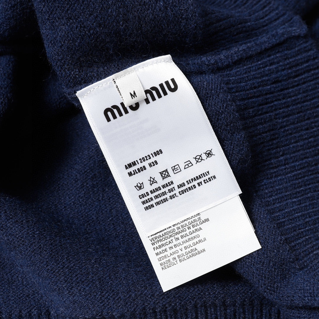 LuxluxHouse Best Quality Clothes Miu Miu Hoodie & Sweater