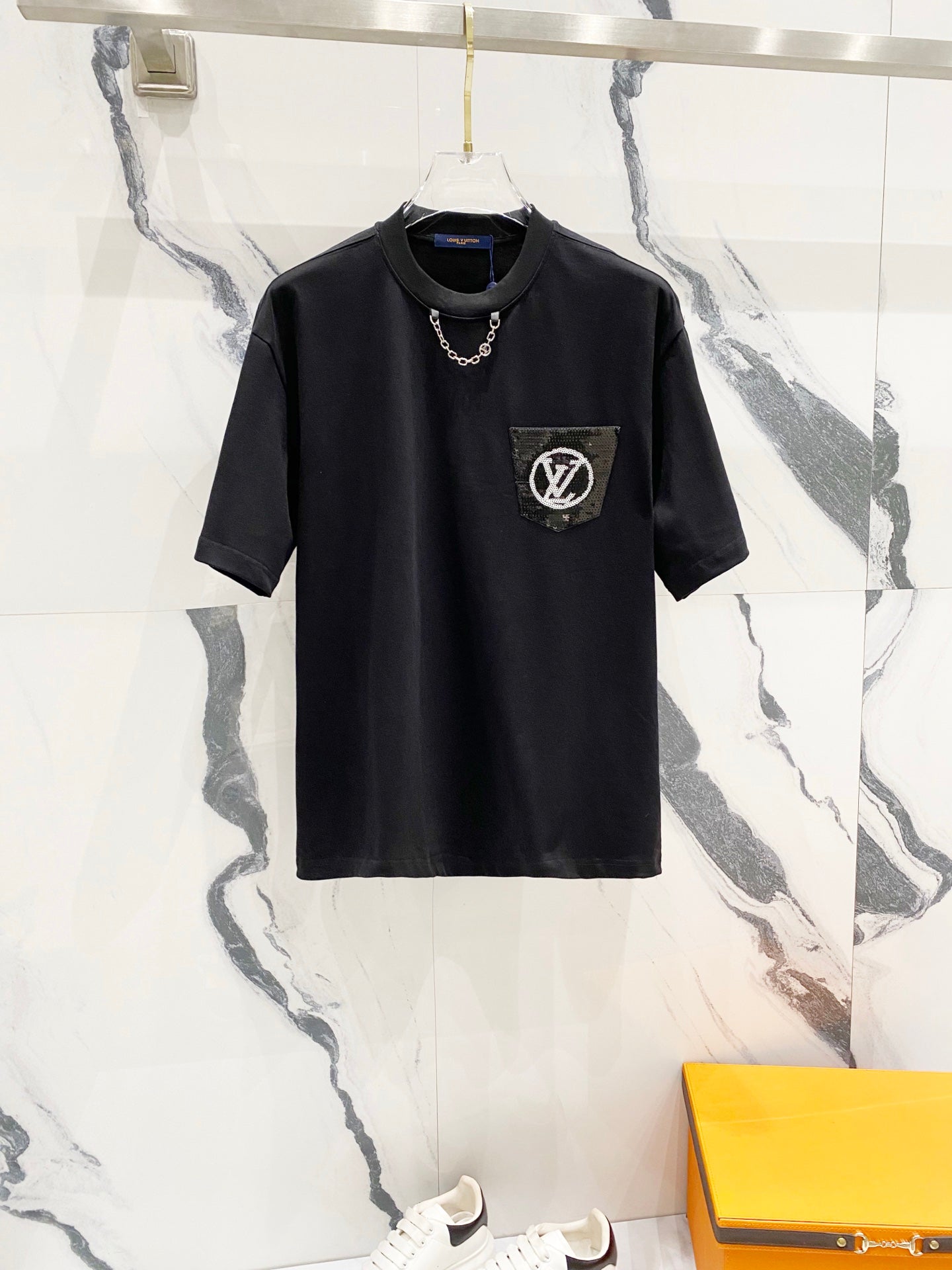 LuxluxHouse Best Quality Clothes T-shirt Louis Vuitton