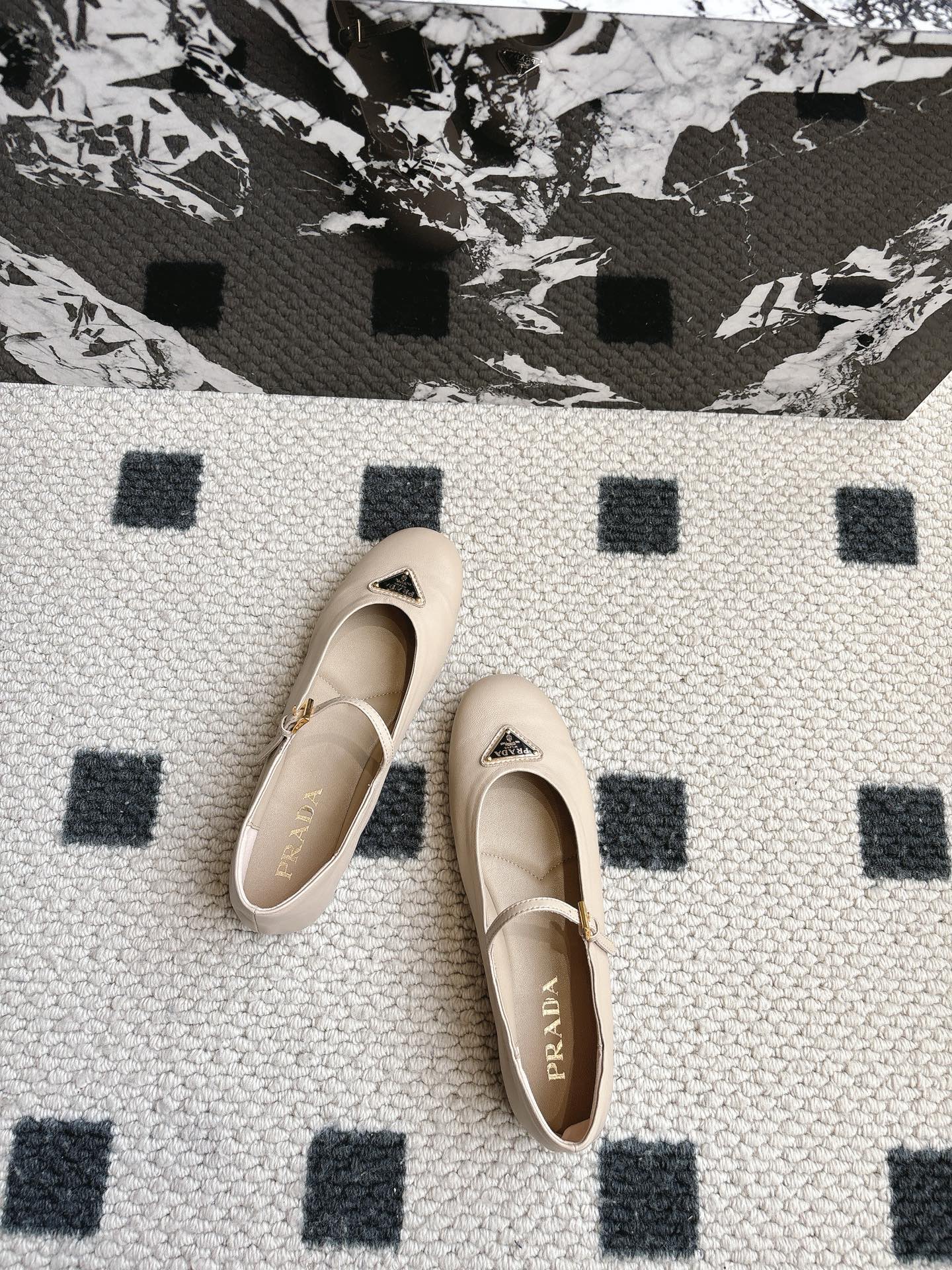 LuxluxHouse Best Quality Women Shoes Prada