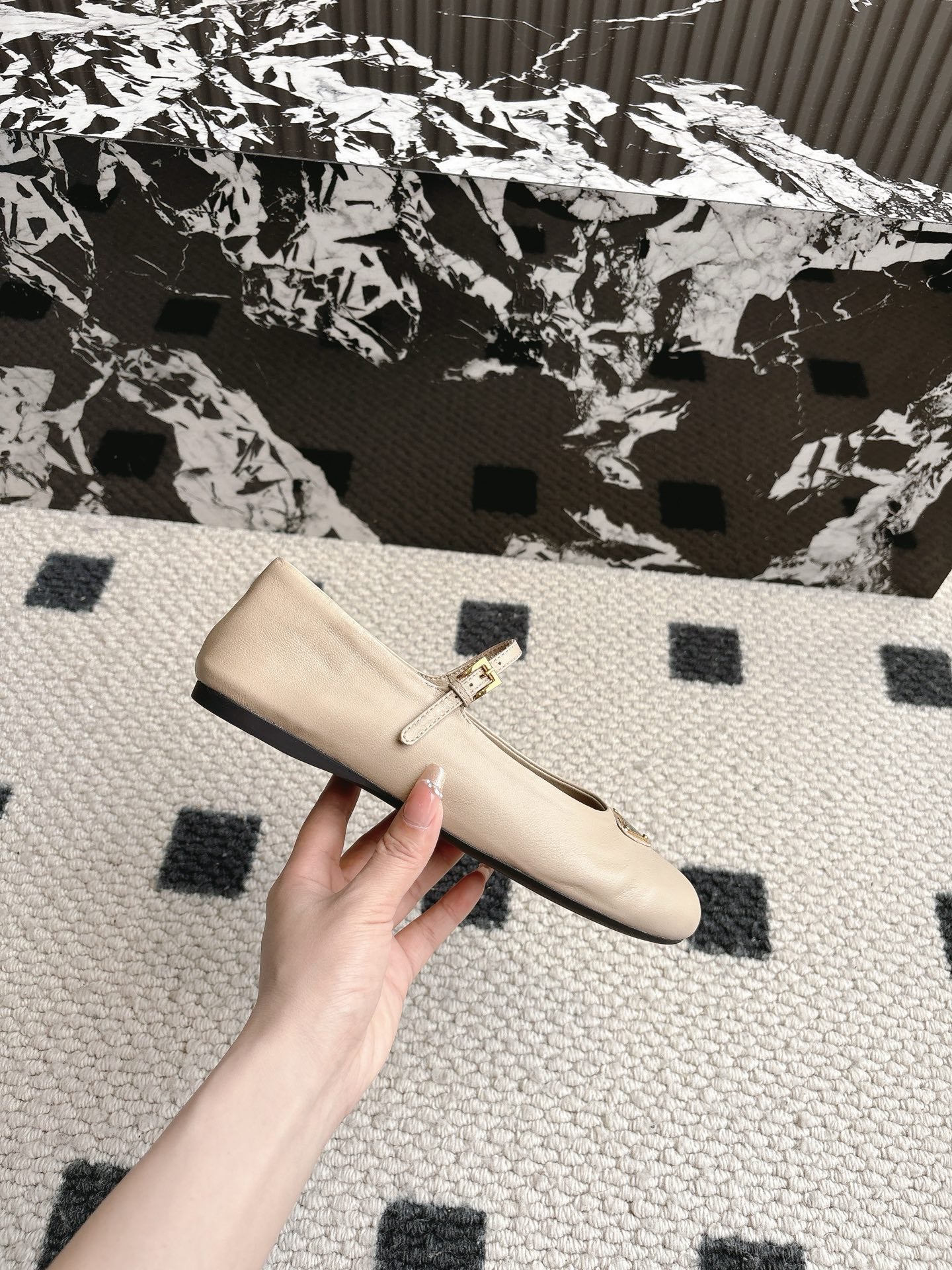 LuxluxHouse Best Quality Women Shoes Prada