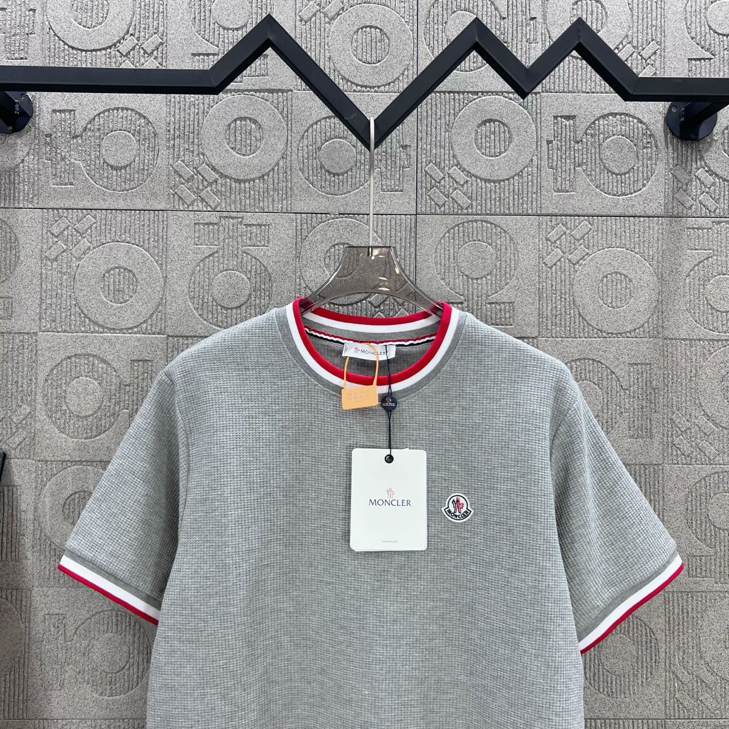 LuxluxHouse Best Quality Clothes T-shirt Moncler