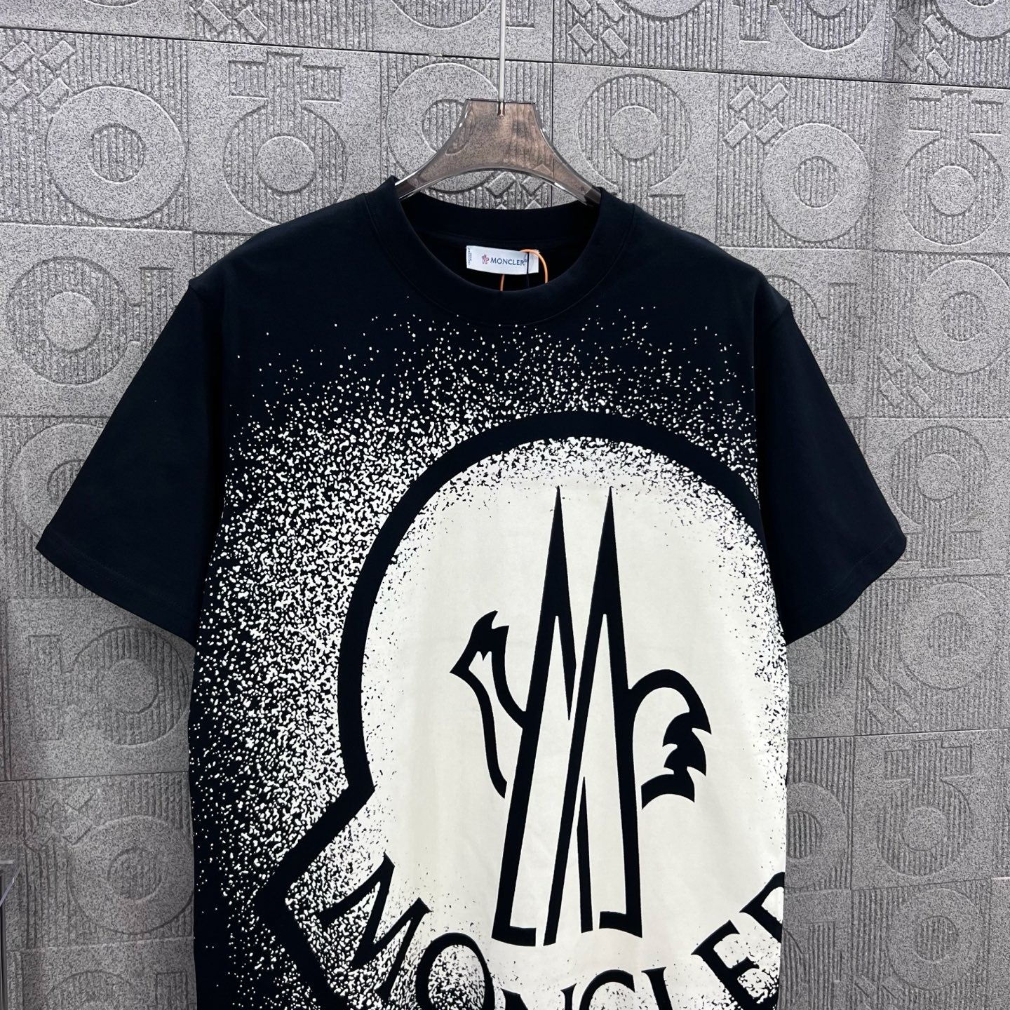LuxluxHouse Best Quality Clothes T-shirt Moncler