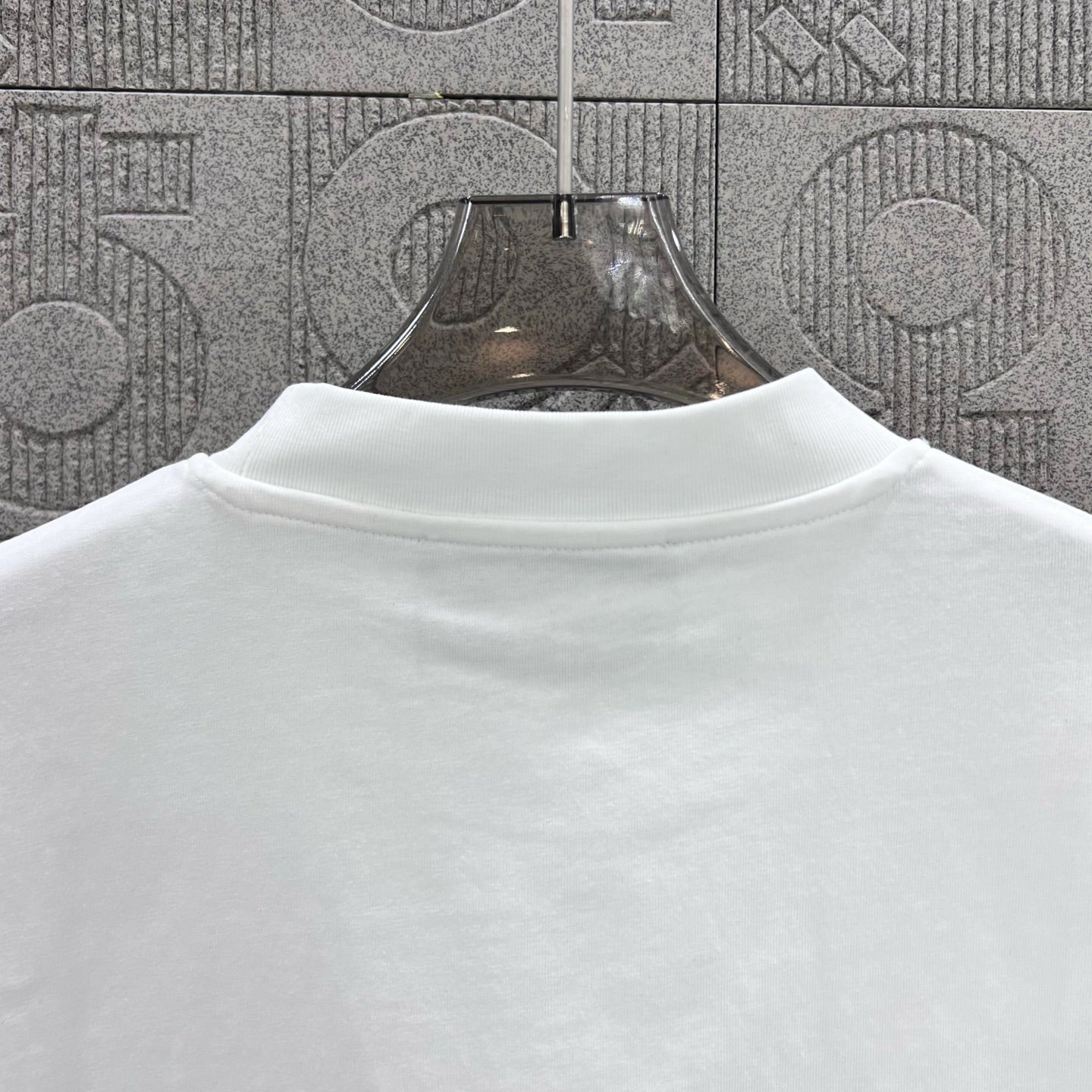 LuxluxHouse Best Quality Clothes T-shirt Prada