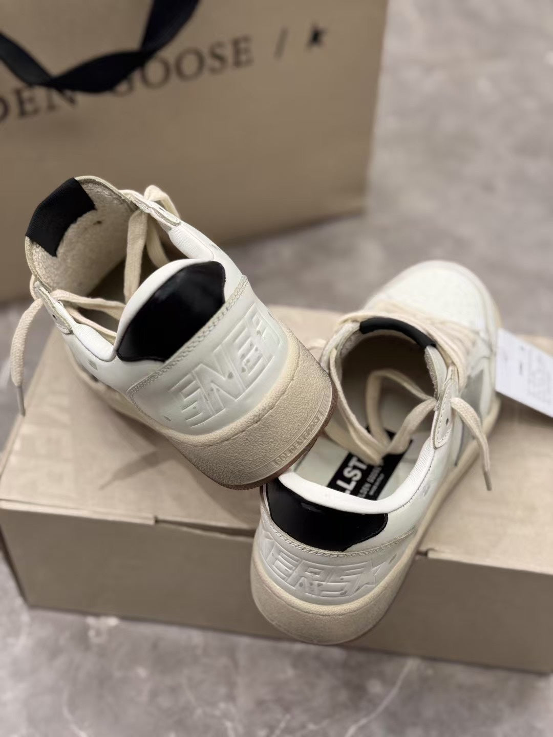 LuxluxHouse Best Quality Shoes Golden Goose