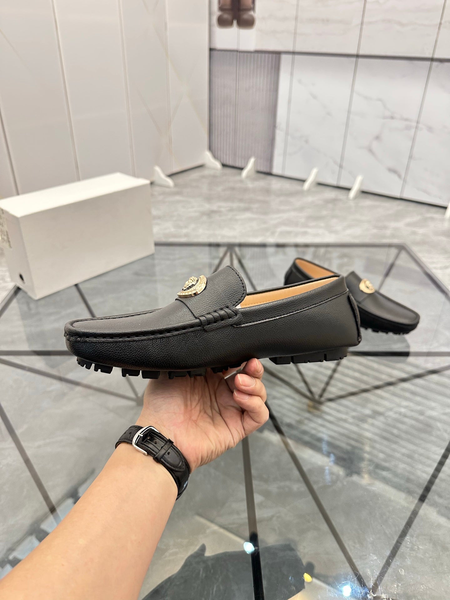 LuxluxHouse Best Quality Shoes Versace