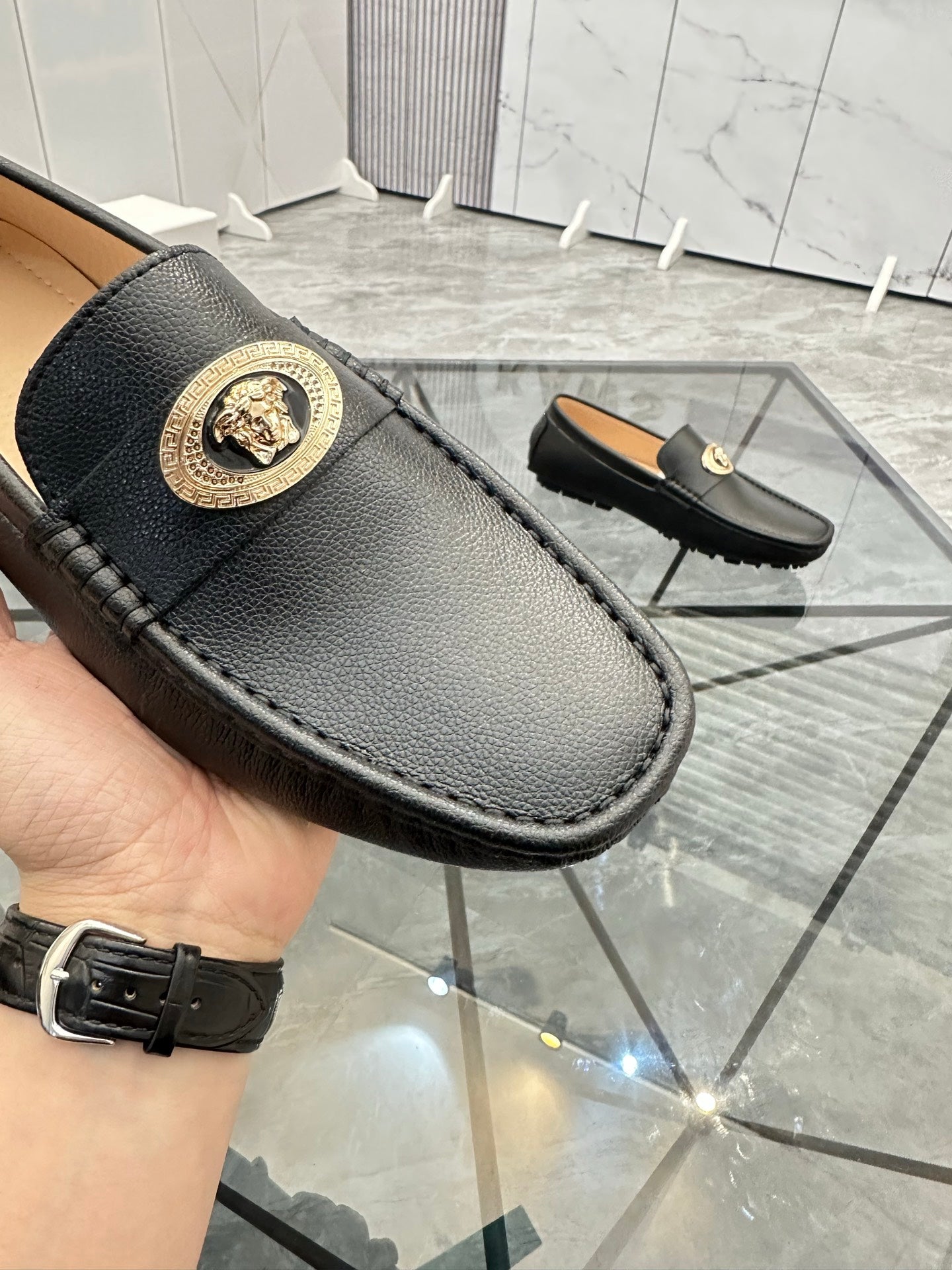 LuxluxHouse Best Quality Shoes Versace