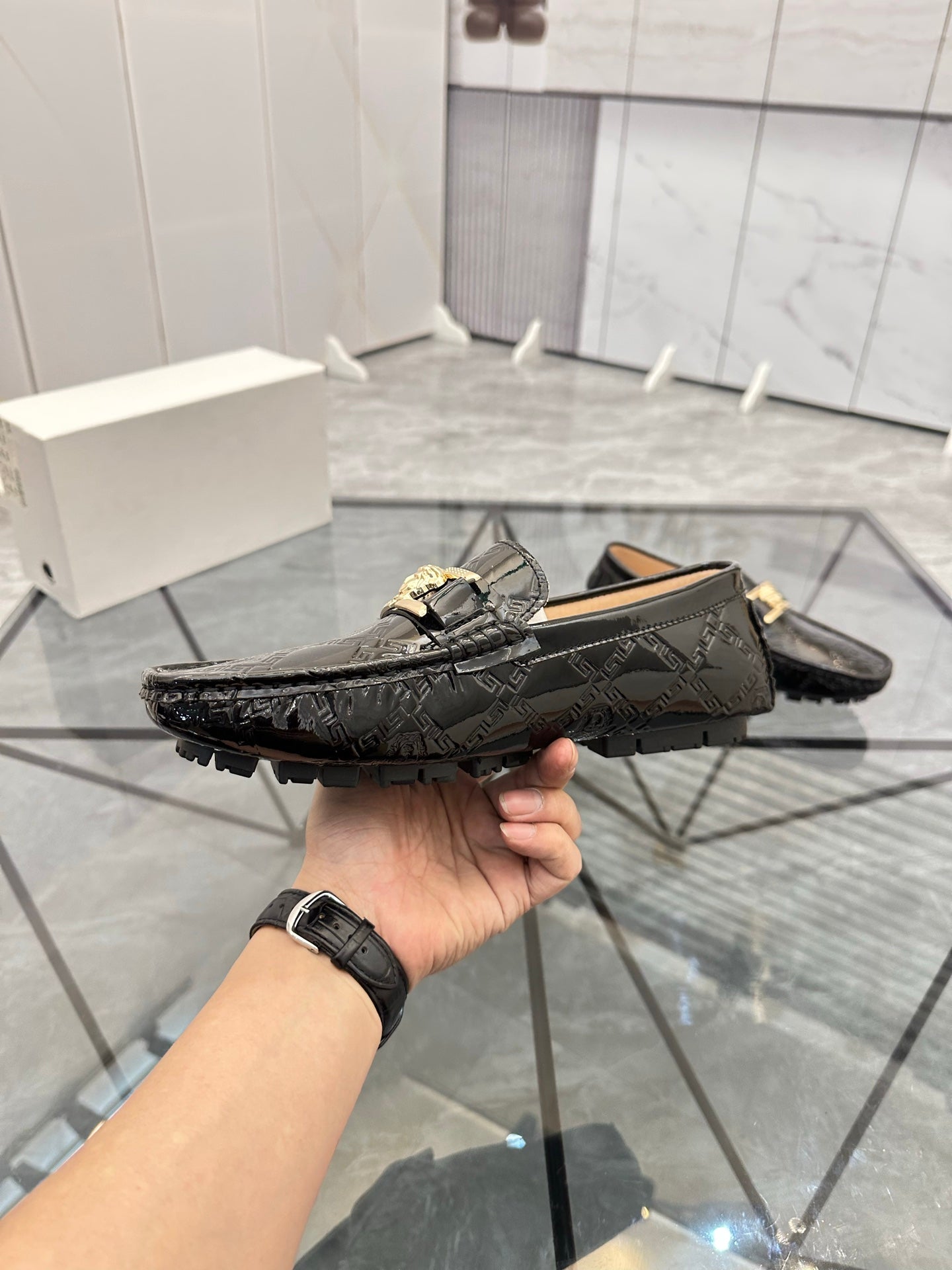 LuxluxHouse Best Quality Shoes Versace