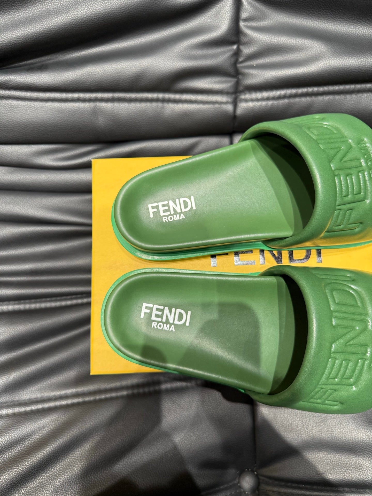 LuxluxHouse Best Quality Sandals Fendi