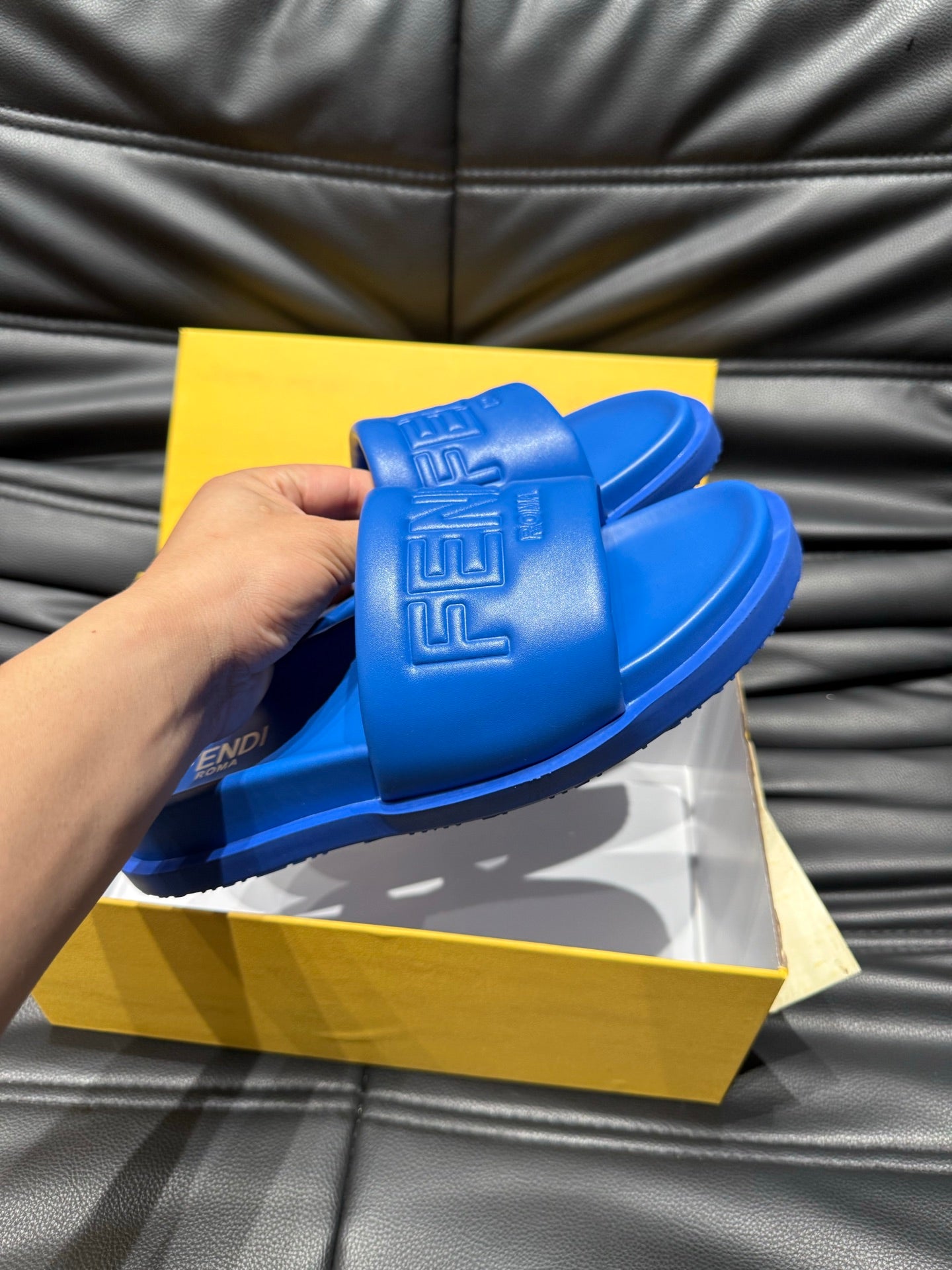 LuxluxHouse Best Quality Sandals Fendi