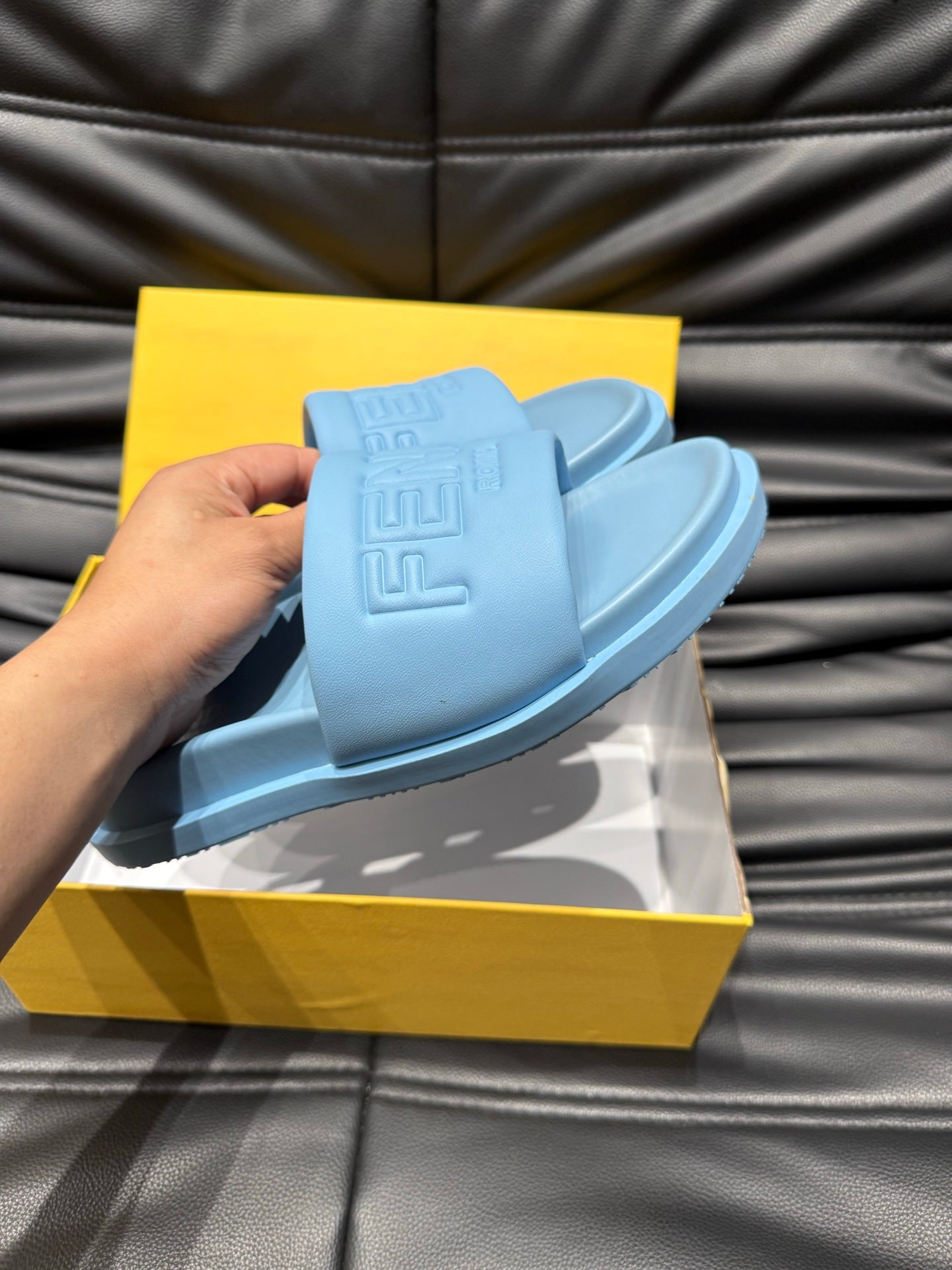 LuxluxHouse Best Quality Sandals Fendi