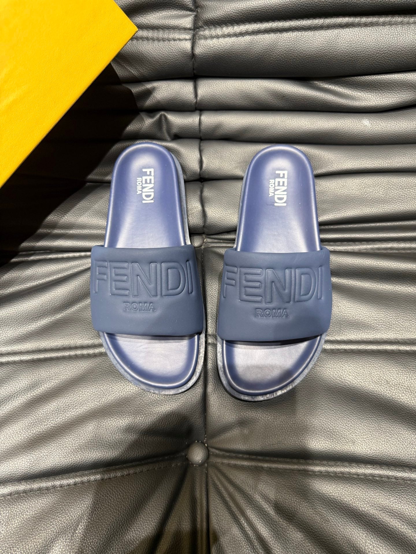 LuxluxHouse Best Quality Sandals Fendi