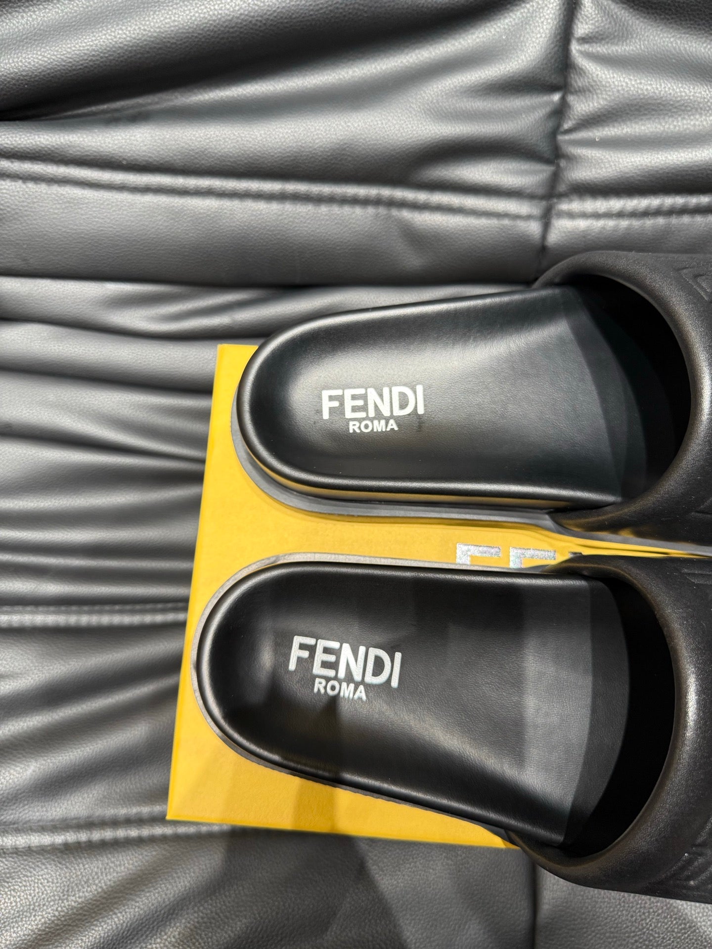 LuxluxHouse Best Quality Sandals Fendi