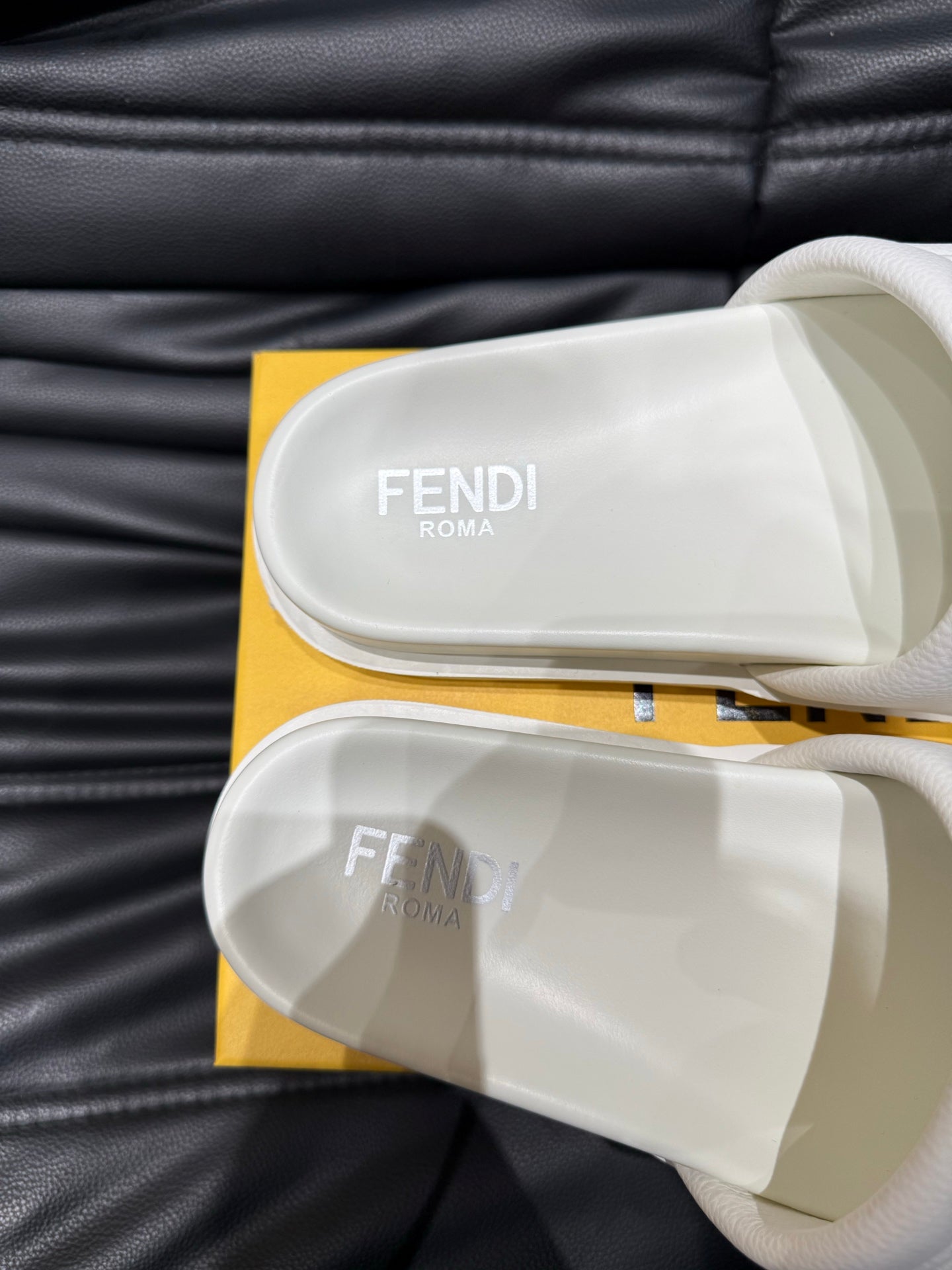 LuxluxHouse Best Quality Sandals Fendi