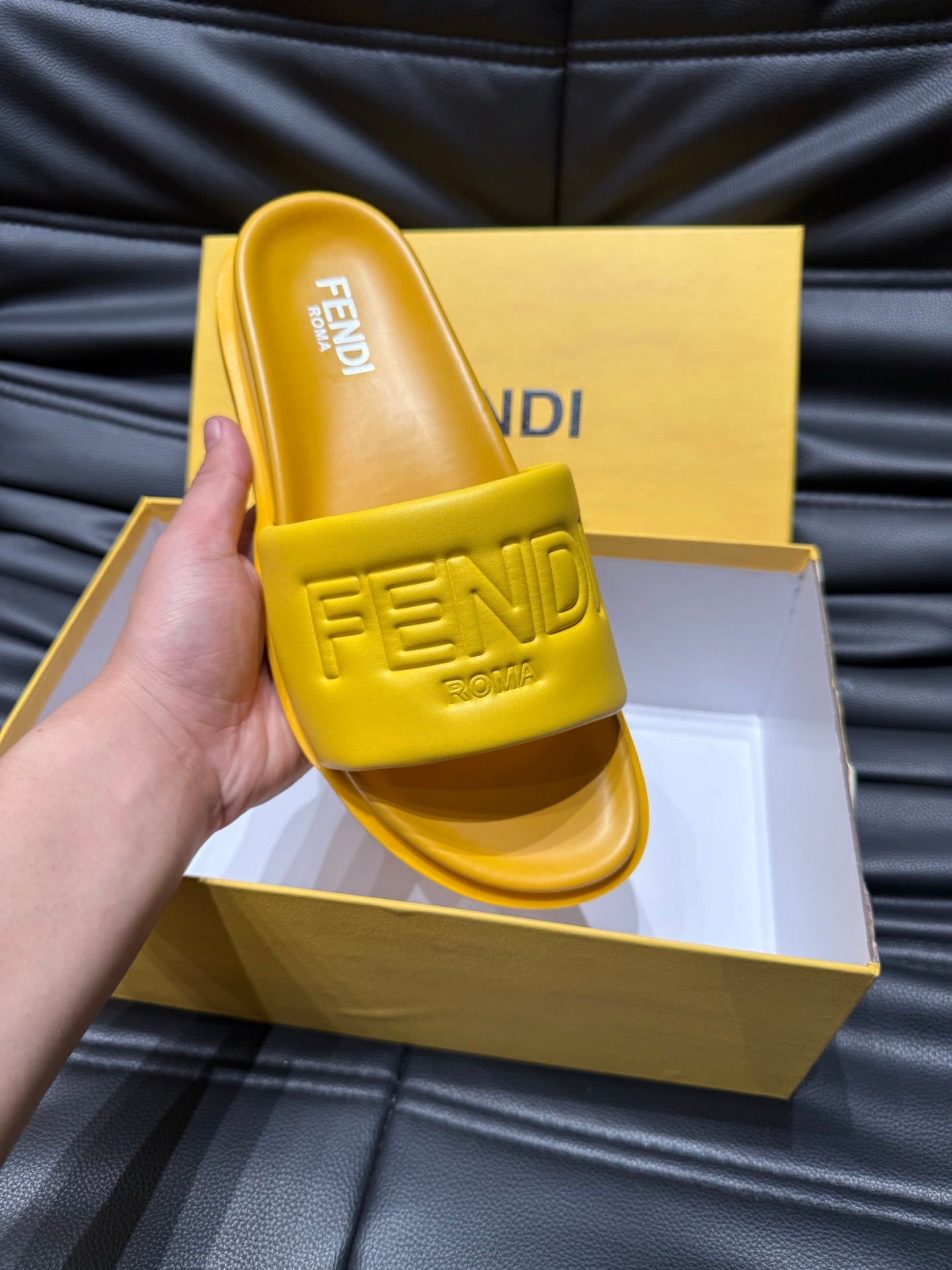 LuxluxHouse Best Quality Sandals Fendi