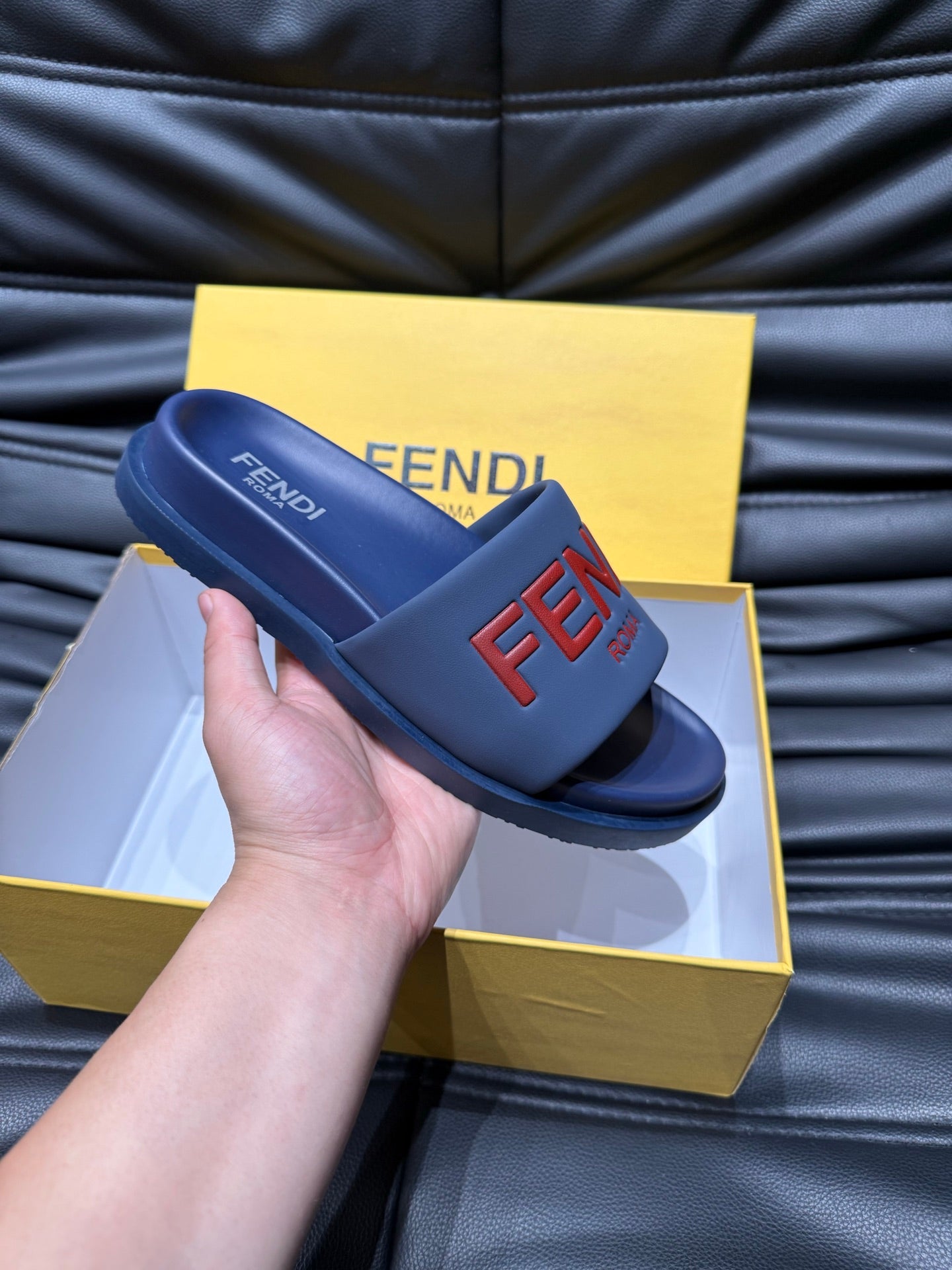 LuxluxHouse Best Quality Sandals Fendi
