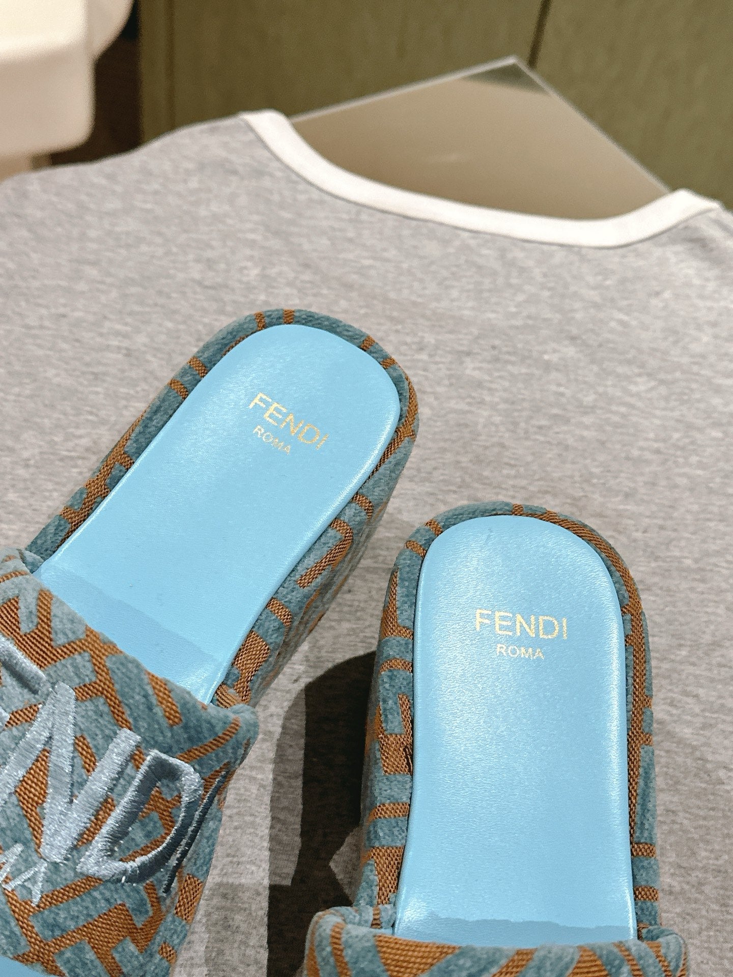 LuxluxHouse Best Quality Fendi Women Shoes