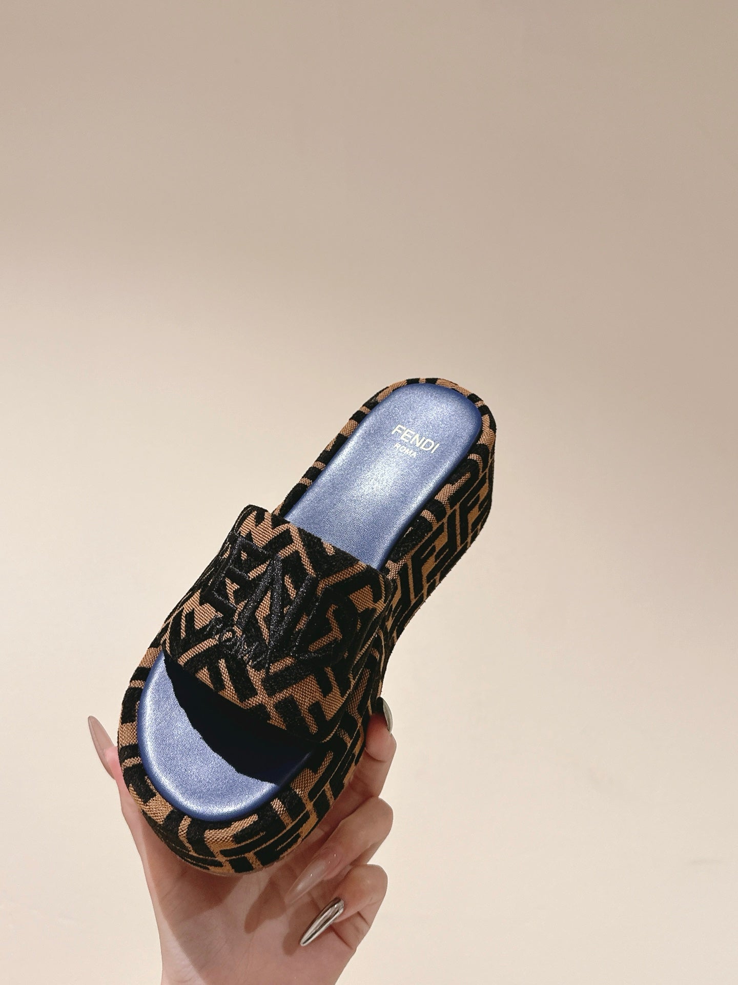 LuxluxHouse Best Quality Fendi Women Shoes